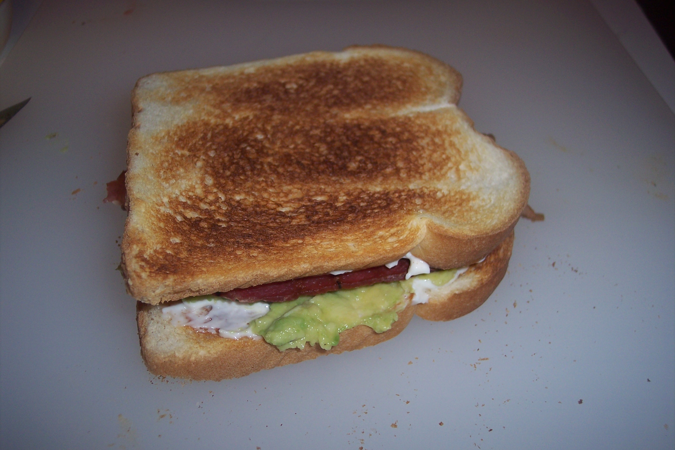 💙 Easy AVOCADO SANDWICHES