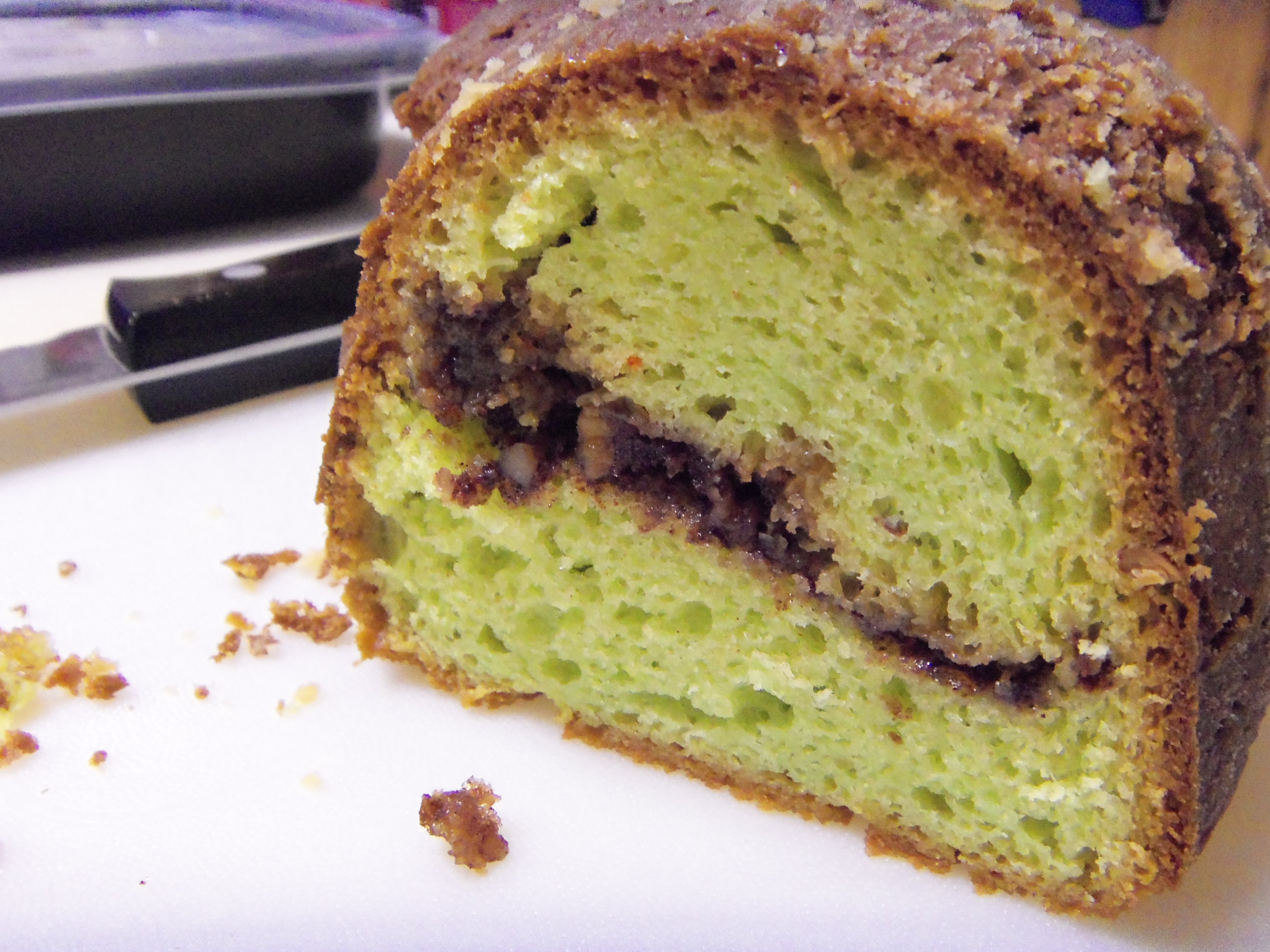 PISTACHIO NUT BUNDT CAKE