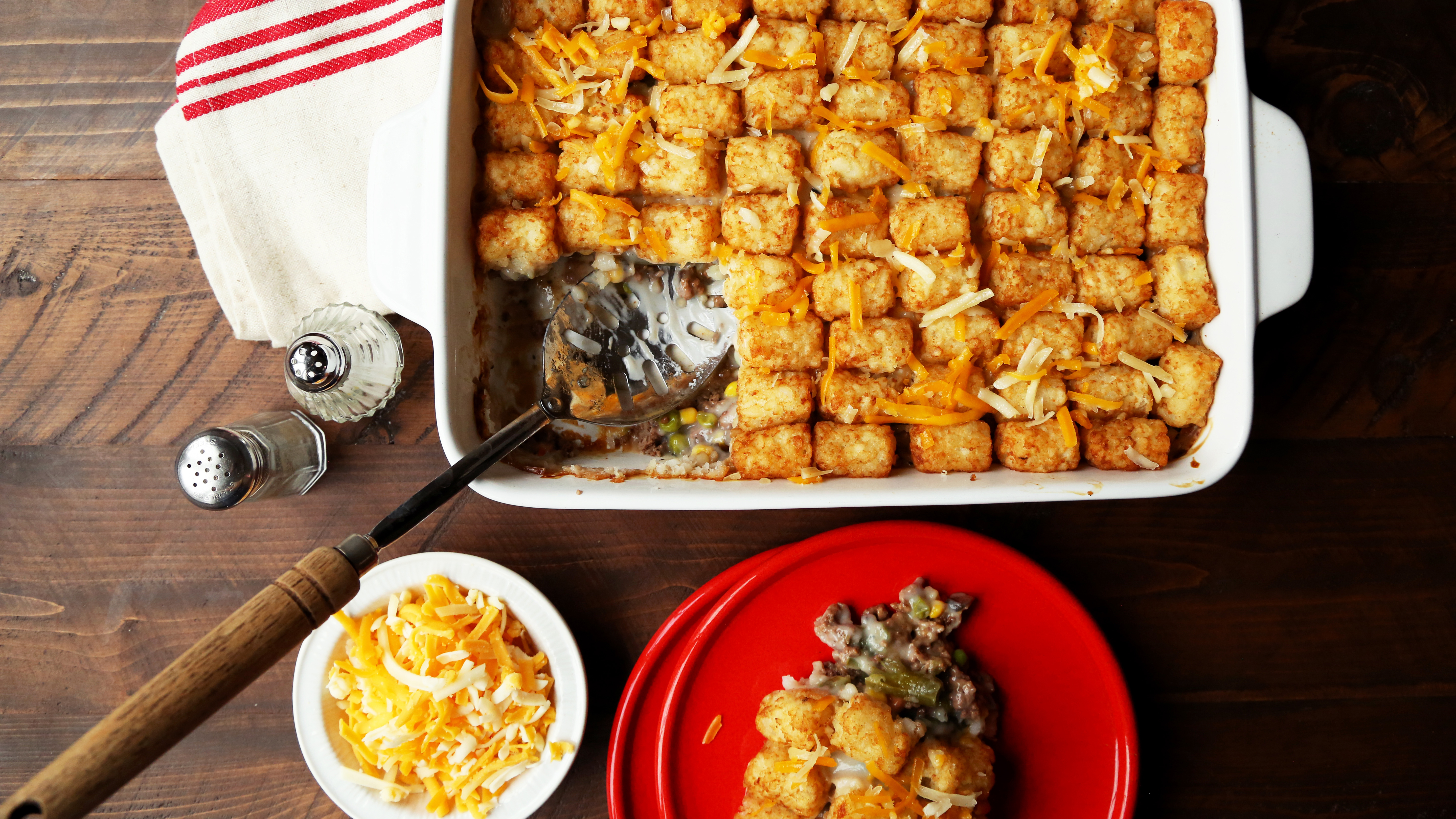Minnesota: Tater Tot Hotdish