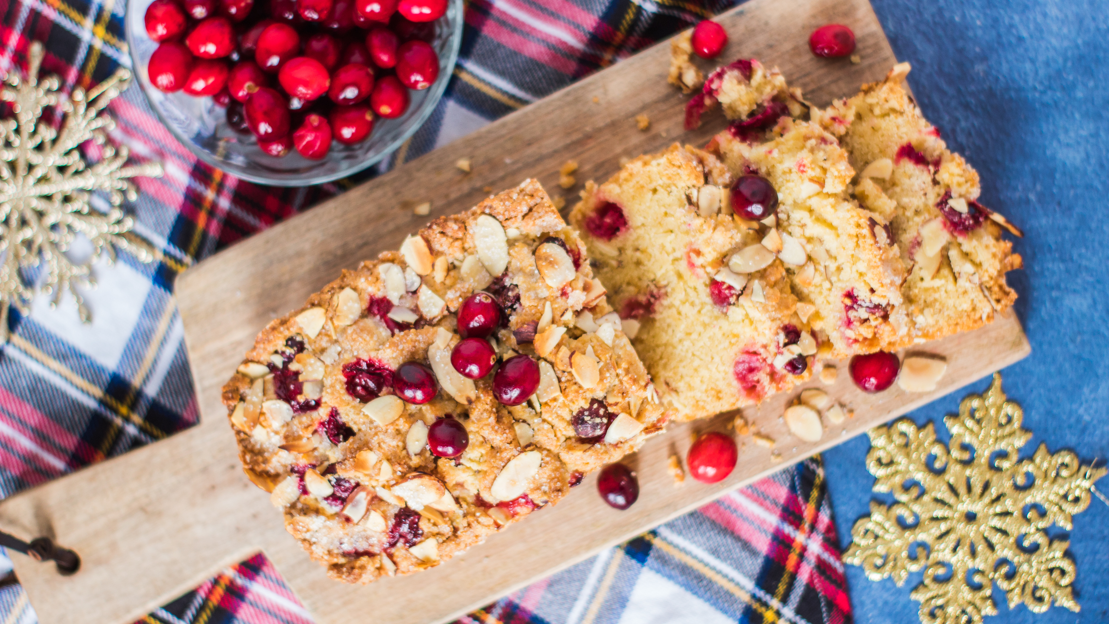 Almond Cranberry Bread