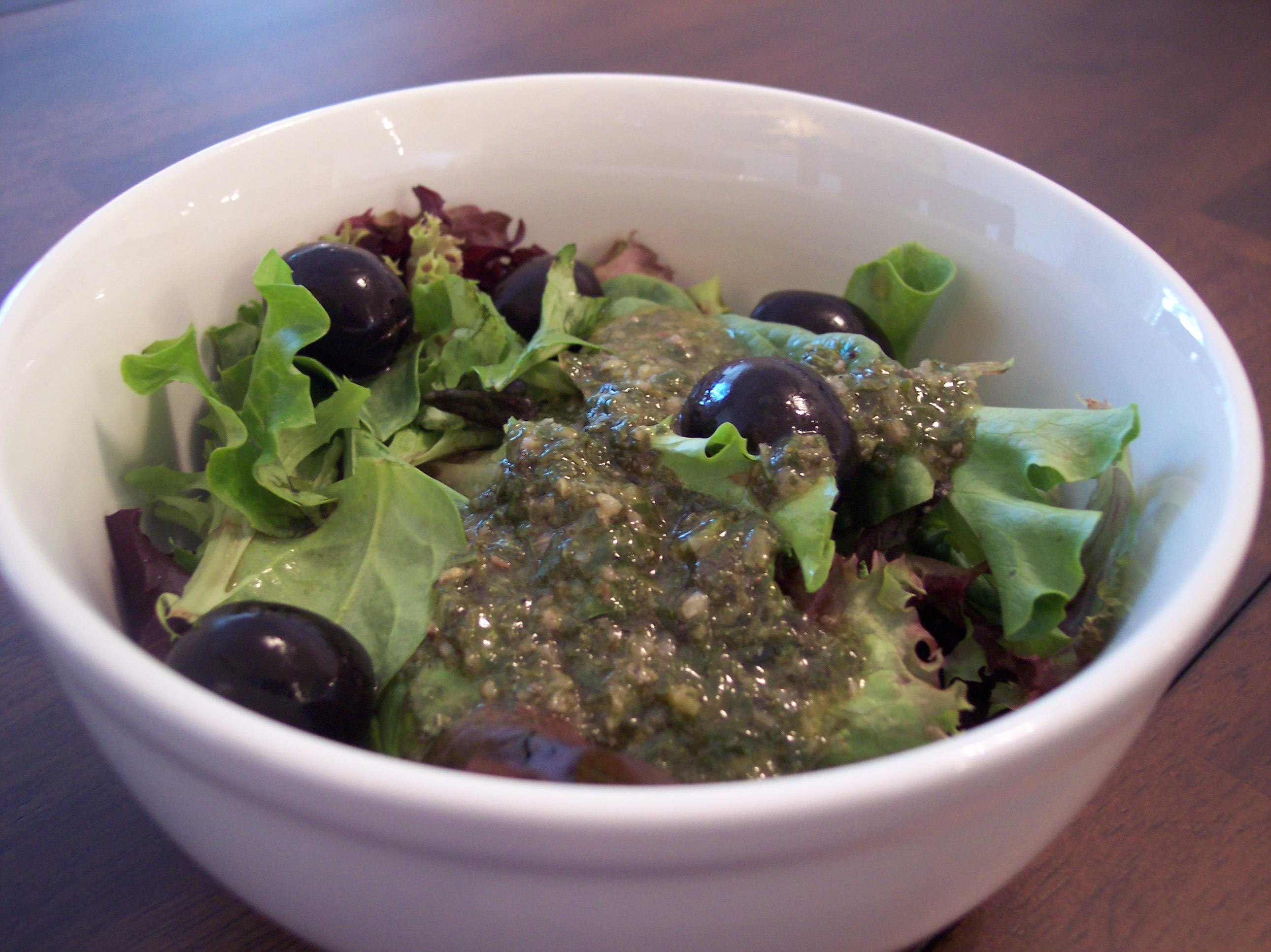 BASIL VINAIGRETTE DRESSING