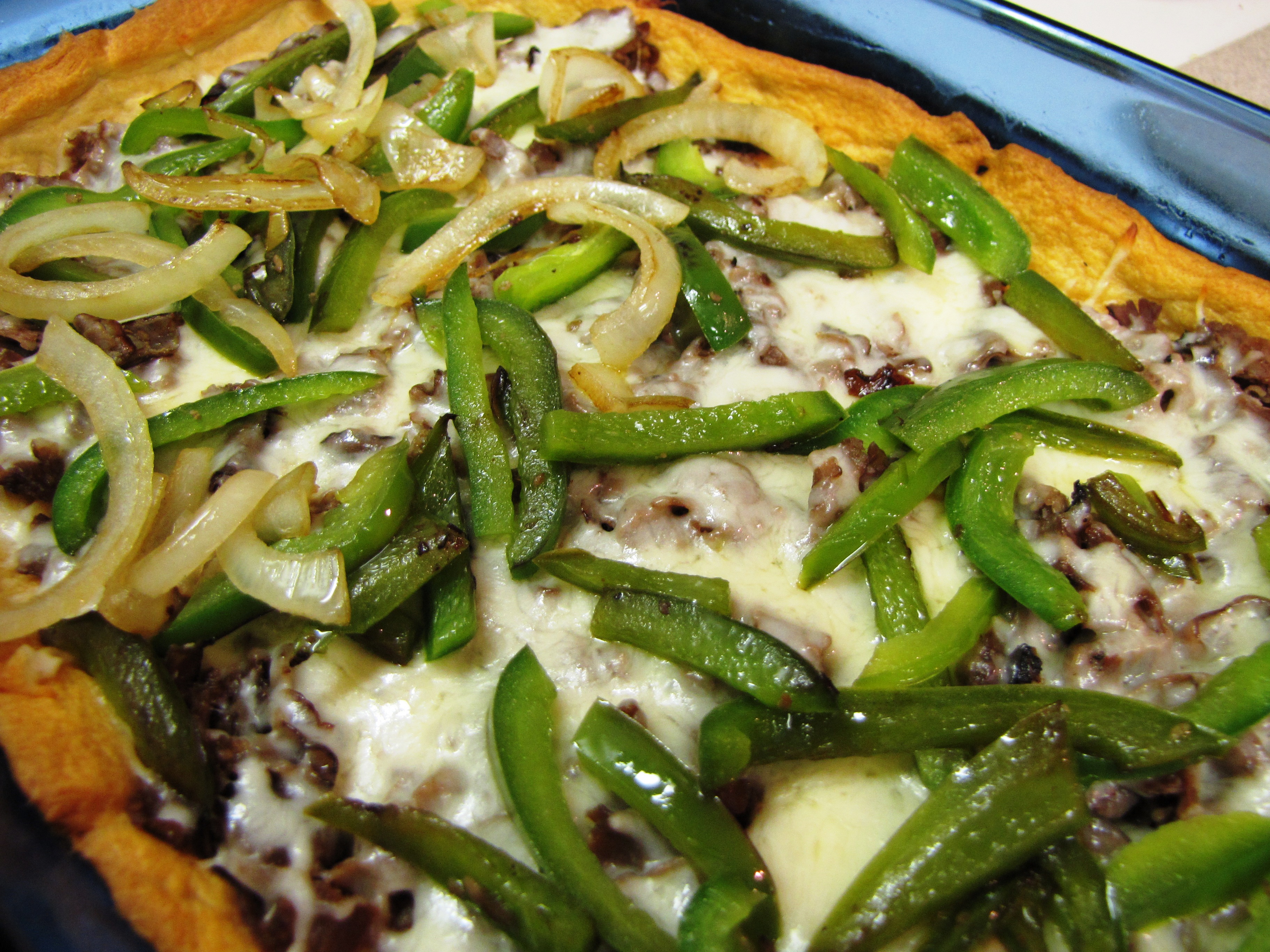 PHILLY CHEESESTEAK PIZZA