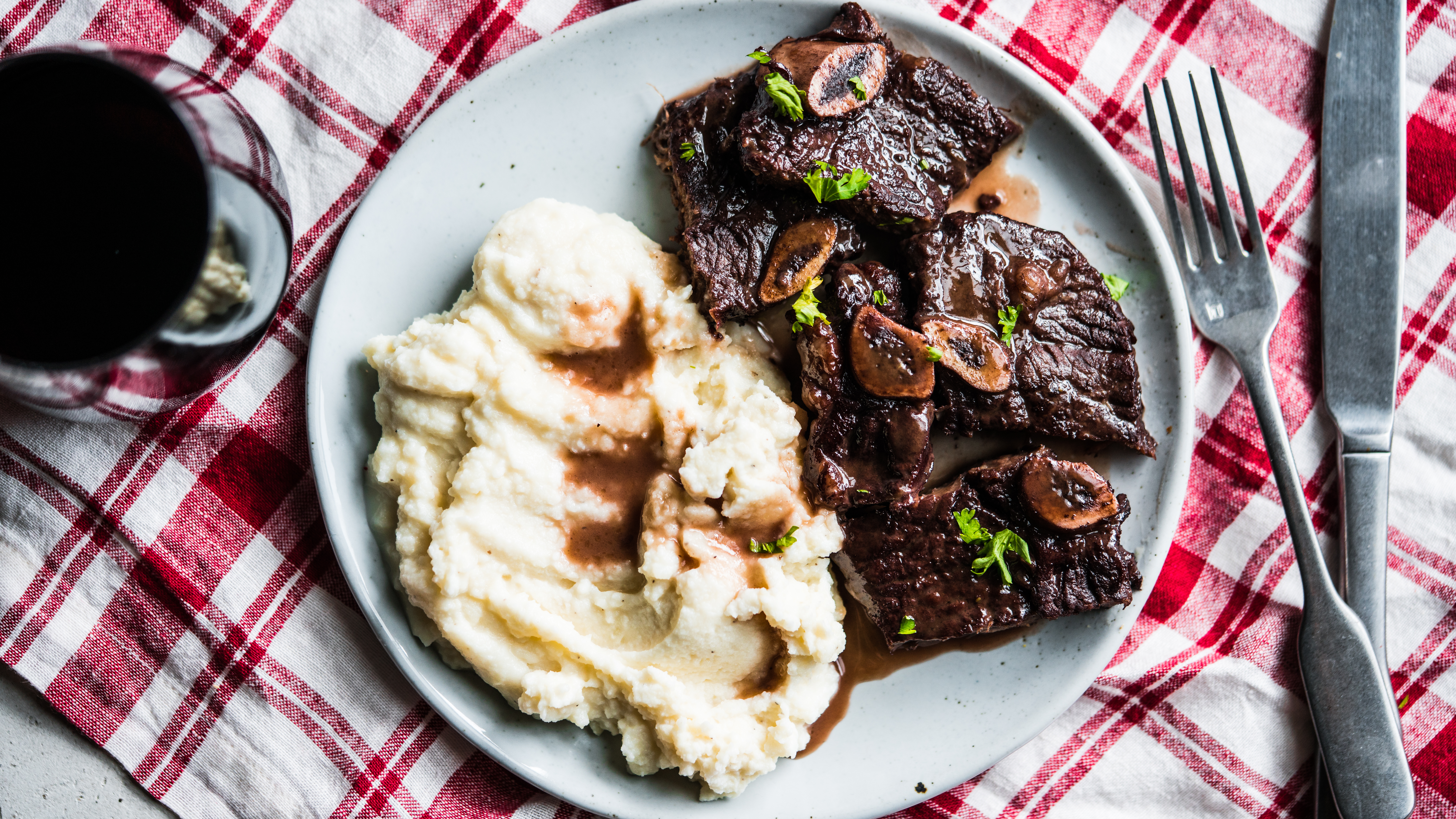 Pressure Cooker Short Ribs