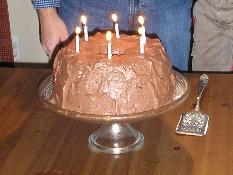 ANGEL FOOD CAKE WITH YUMMY CHOCOLATE WHIPPED CREAM ICING