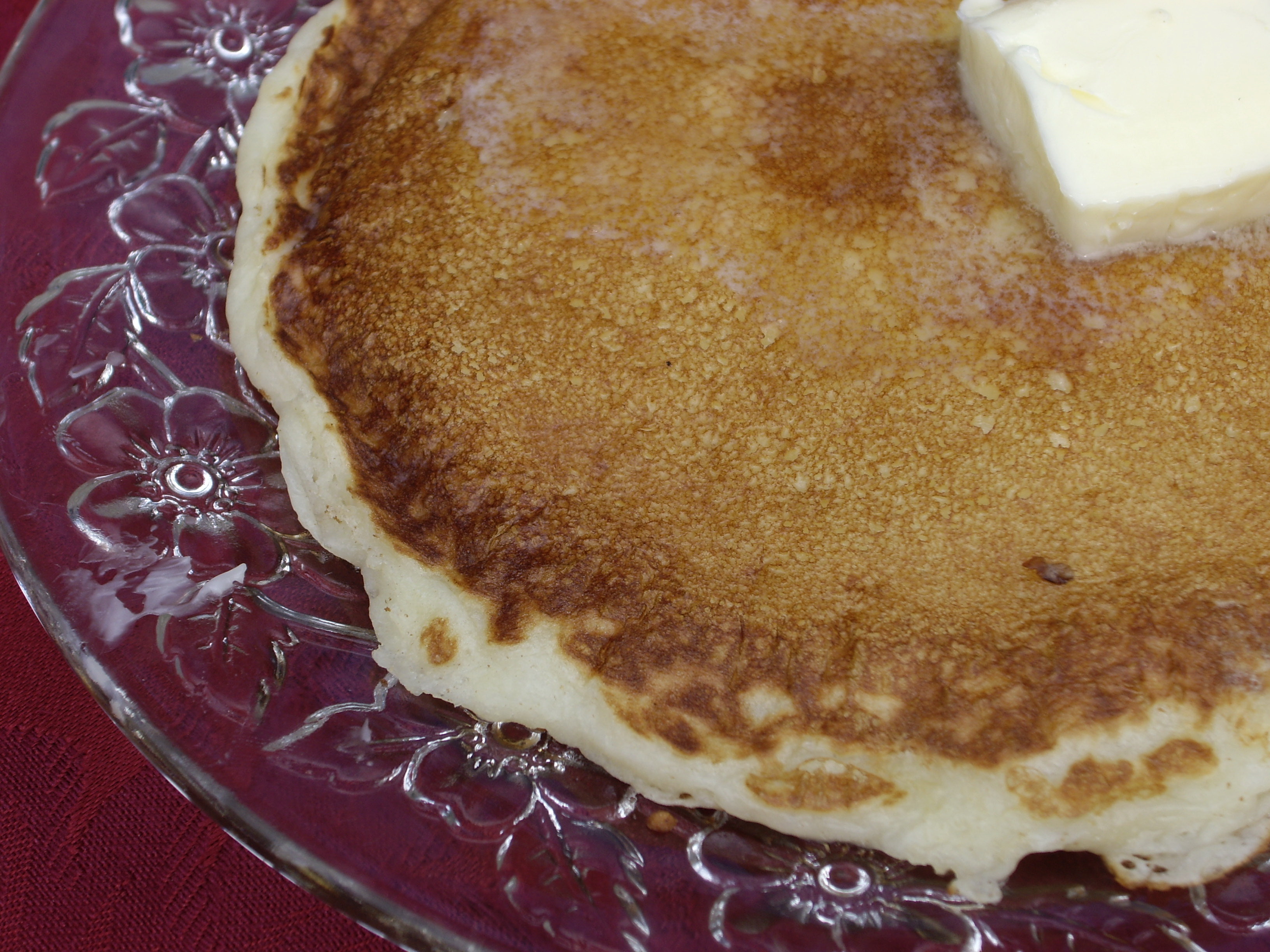 DELICIOUS BUTTERMILK PANCAKES
