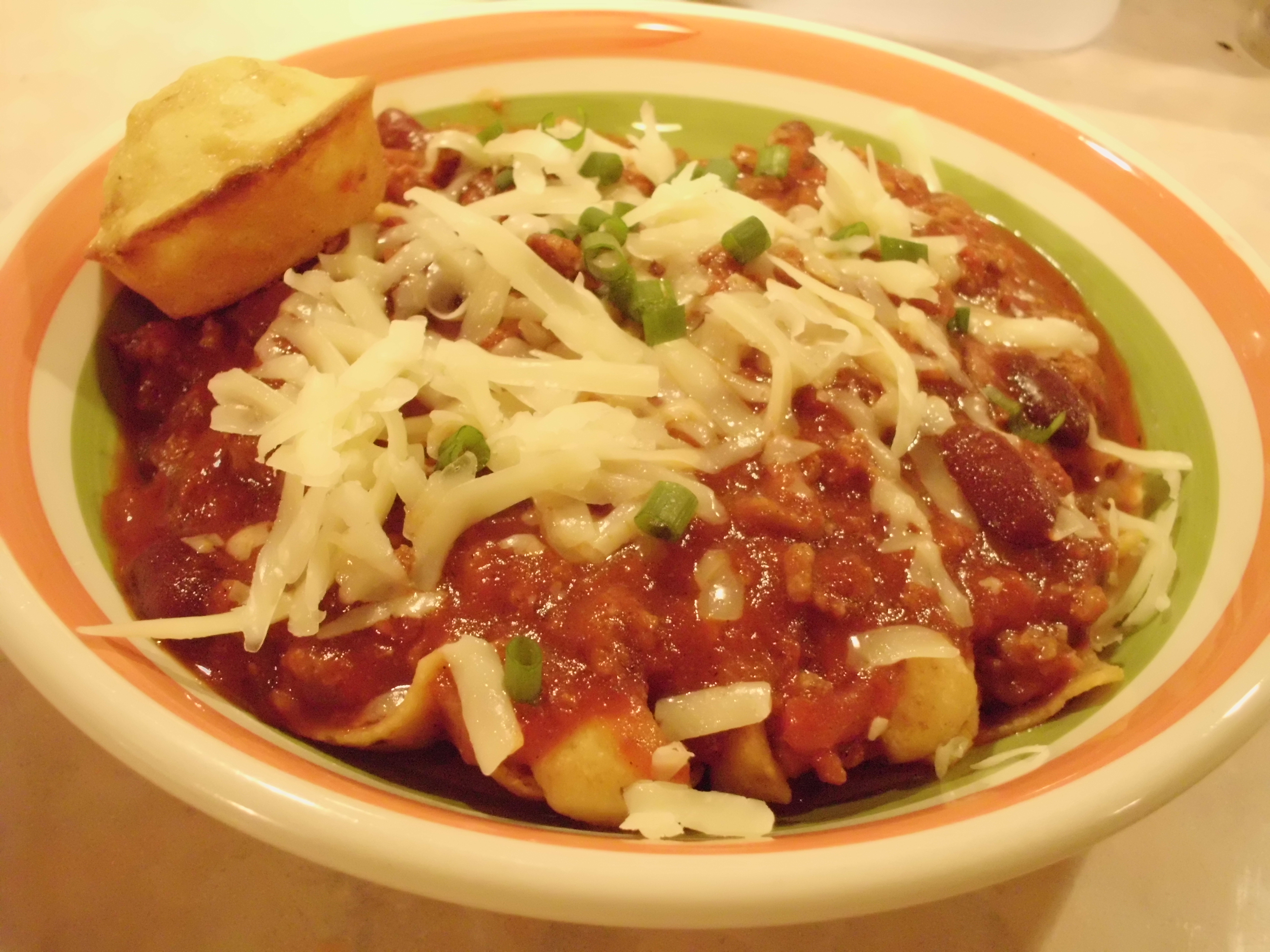 CHILI, PLAIN AND SIMPLE BUT DARN GOOD