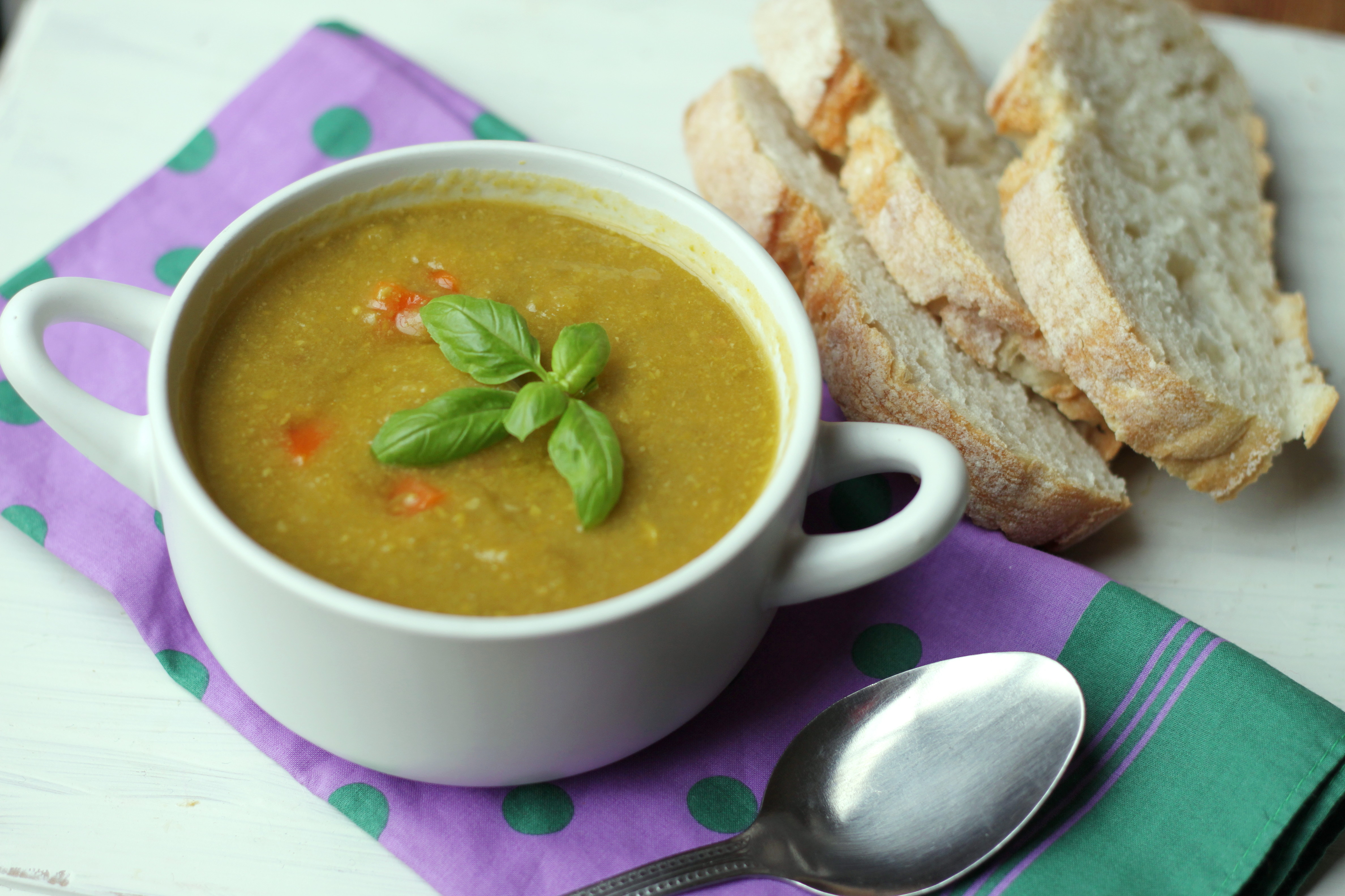 Slow Cooker Split Pea and Ham Soup Recipe • MidgetMomma