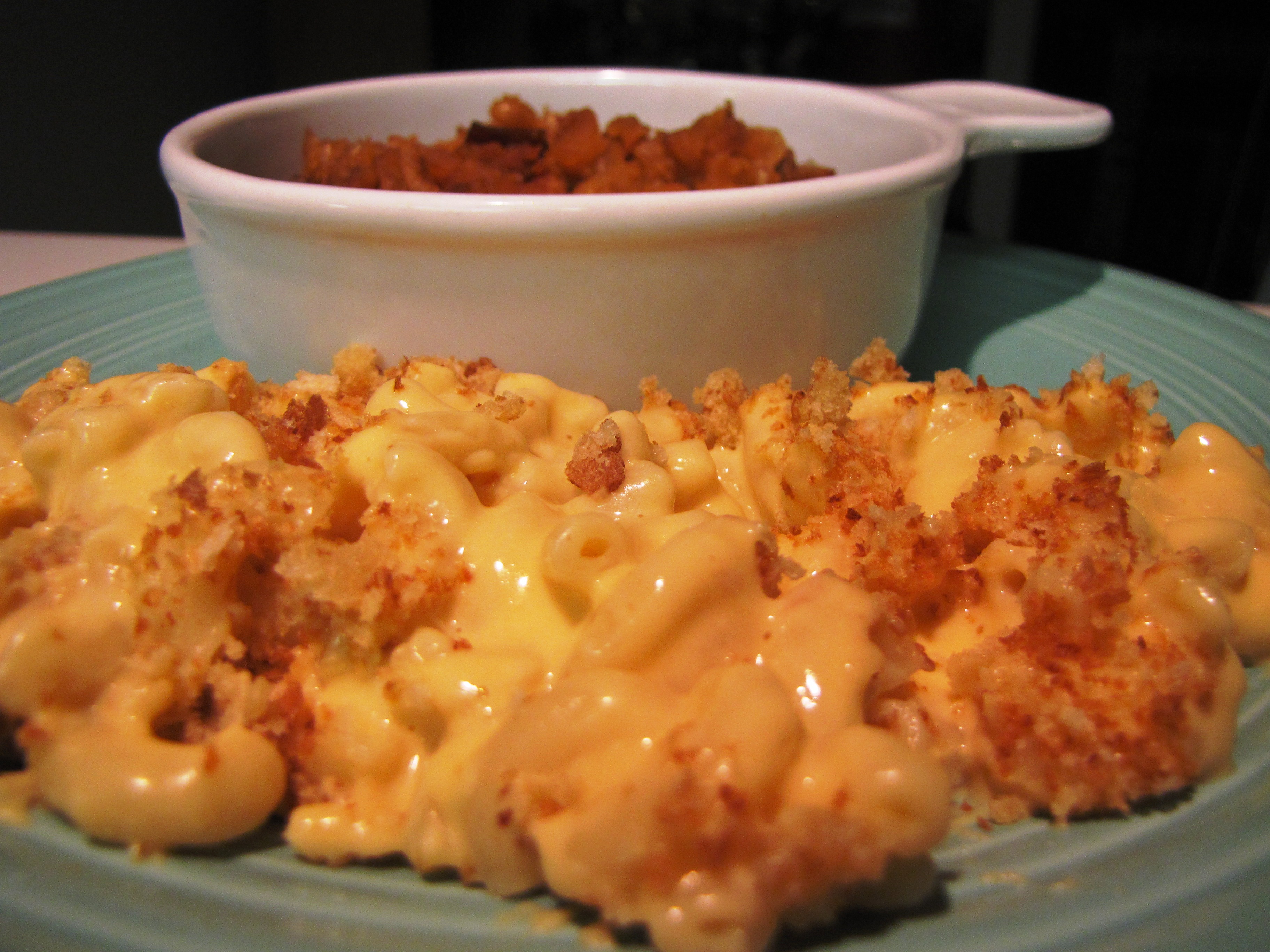 Skillet Bacon Mac and Cheese Recipe, Kelsey Nixon