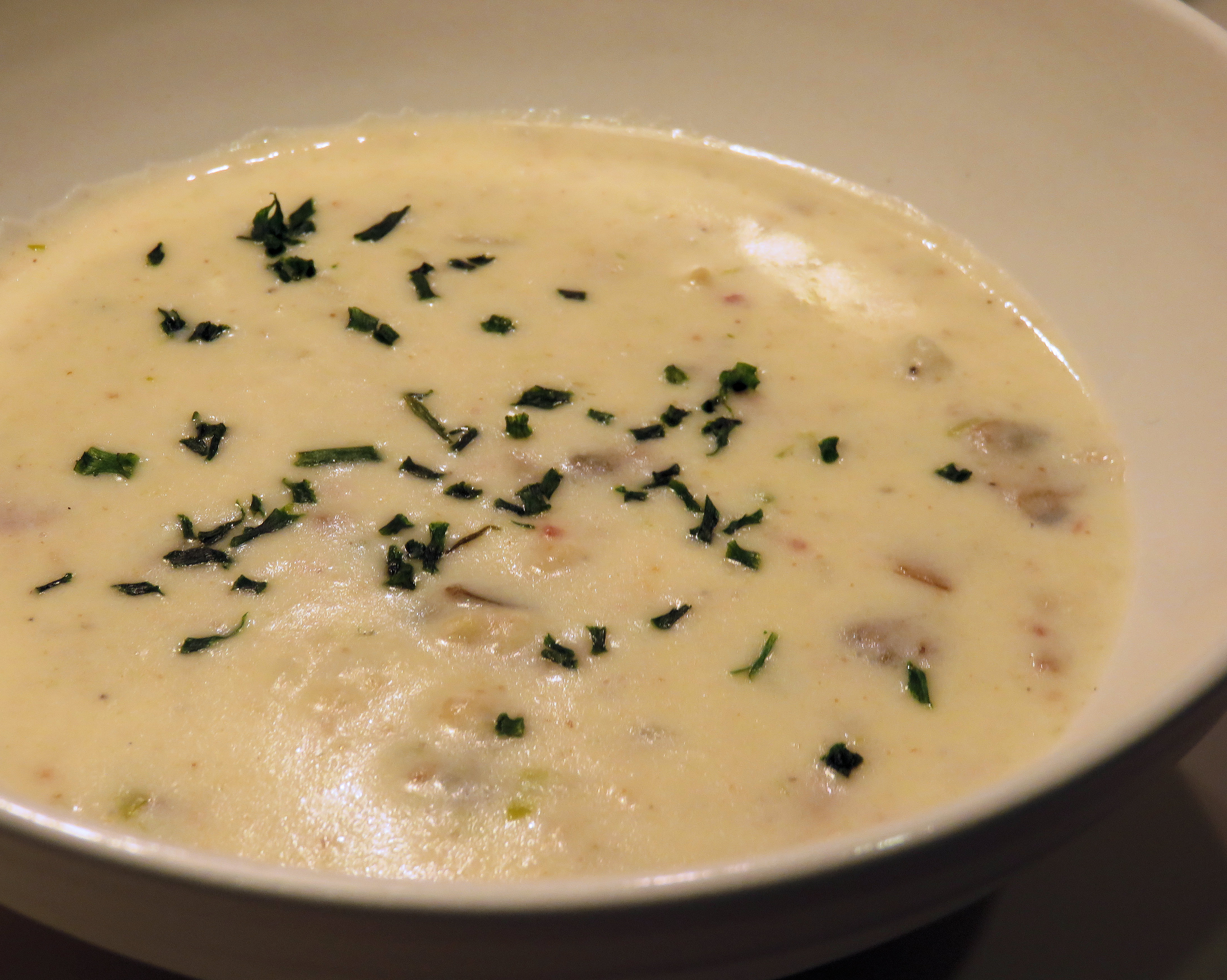 Creamy New England-Style Clam Chowder - The Chunky Chef