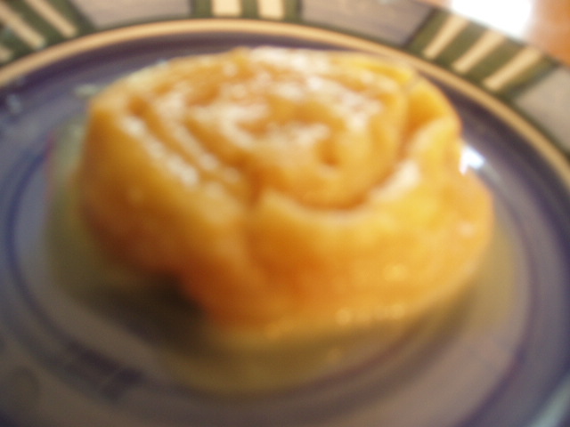 OLD-FASHIONED SOUTHERN BUTTER ROLLS