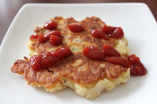 LEFTOVER MASHED POTATO CAKES