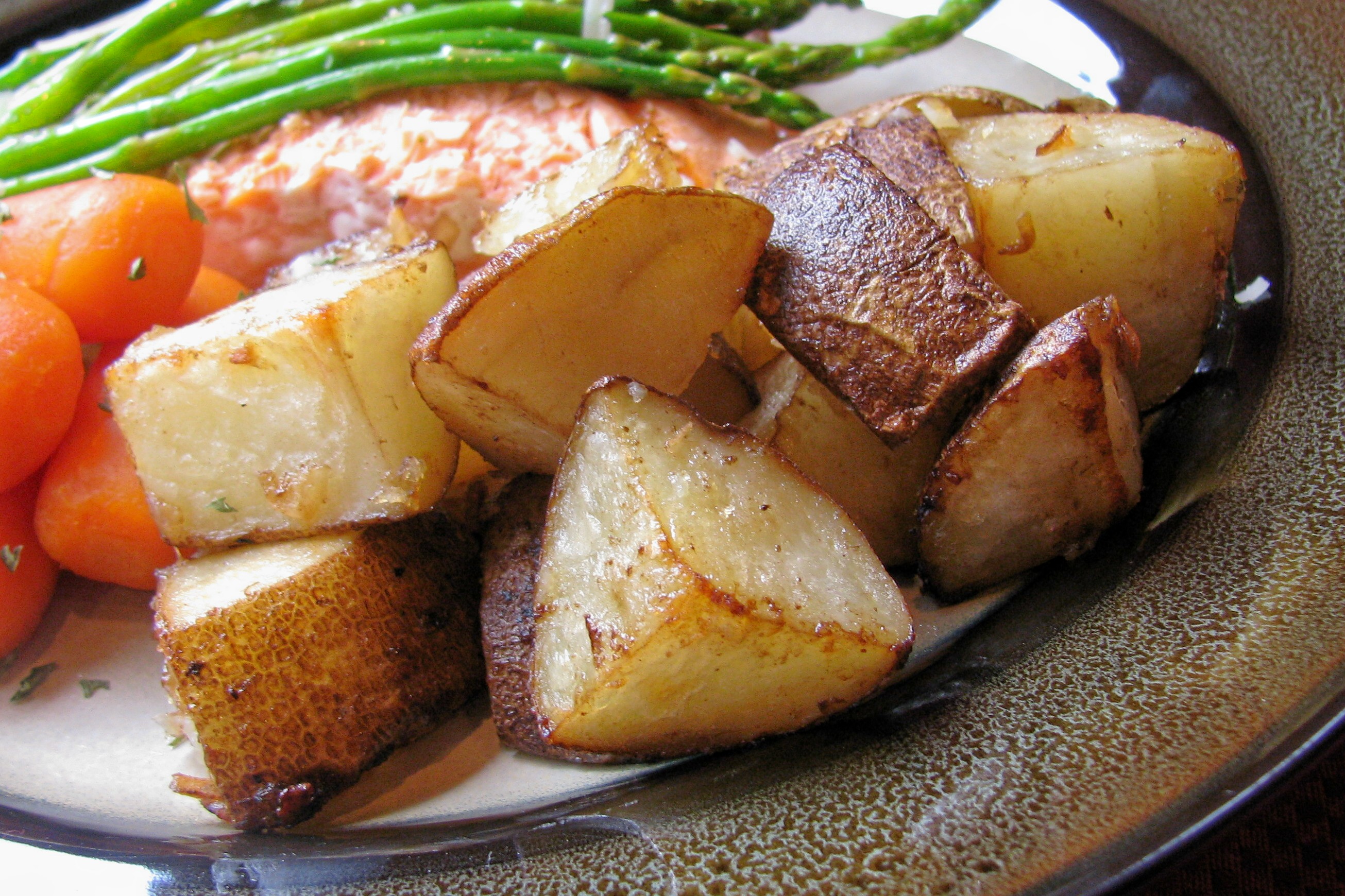 ONION-ROASTED POTATOES