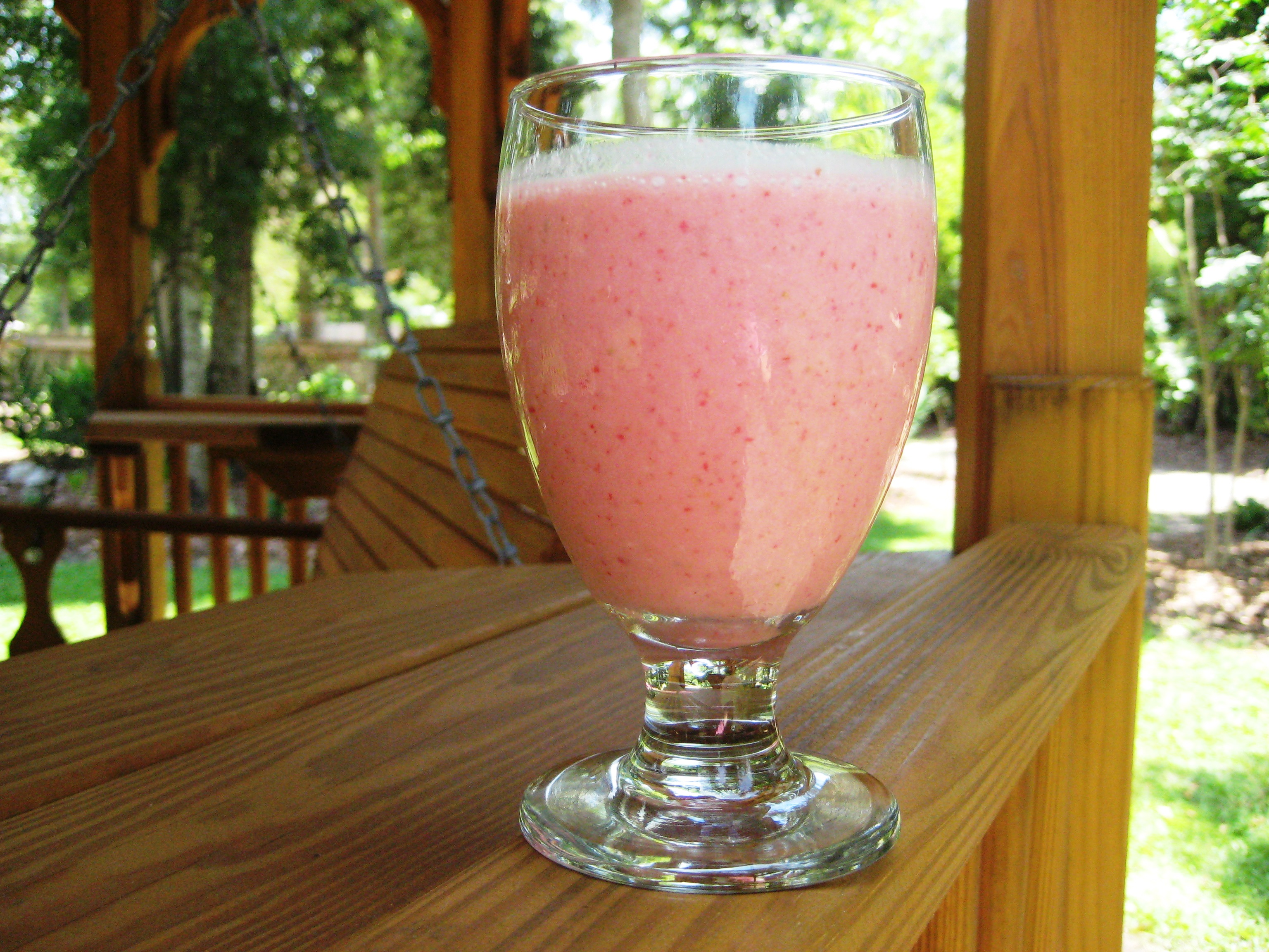 Strawberry Skies Cloud Shake Recipe