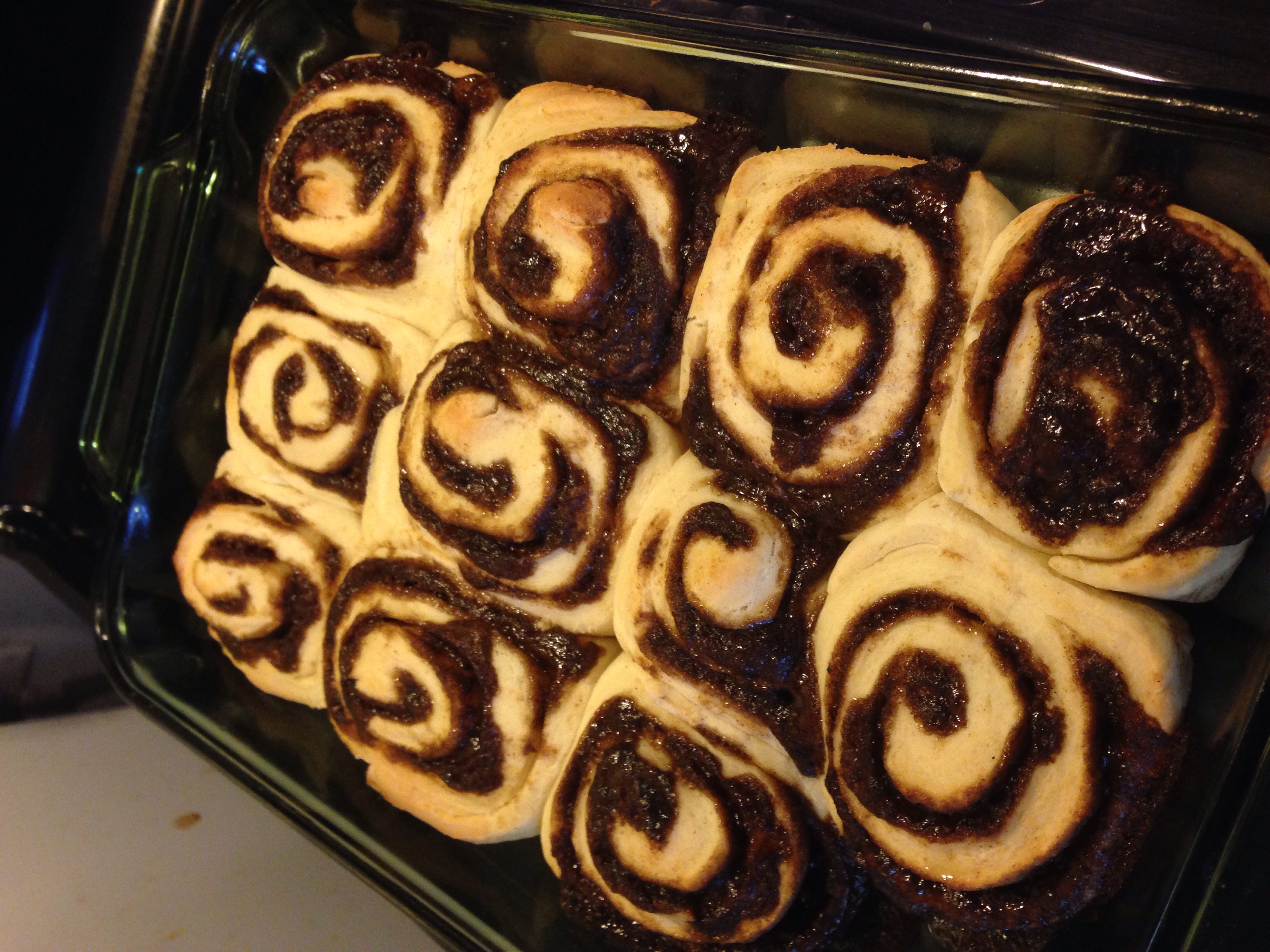 SOURDOUGH CINNAMON ROLLS