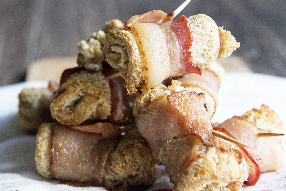 BACON ROLLUPS