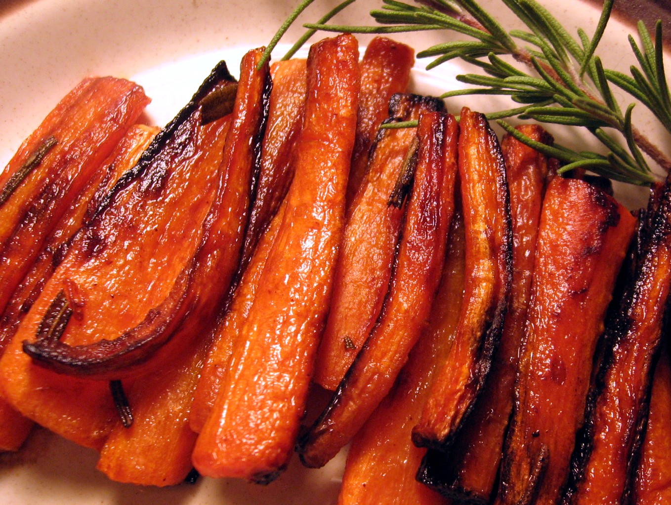 Ⓛ How To Make SKILLET ROASTED CARROTS!