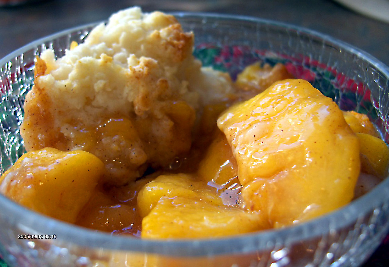 LIGHT FRESH PEACH COBBLER