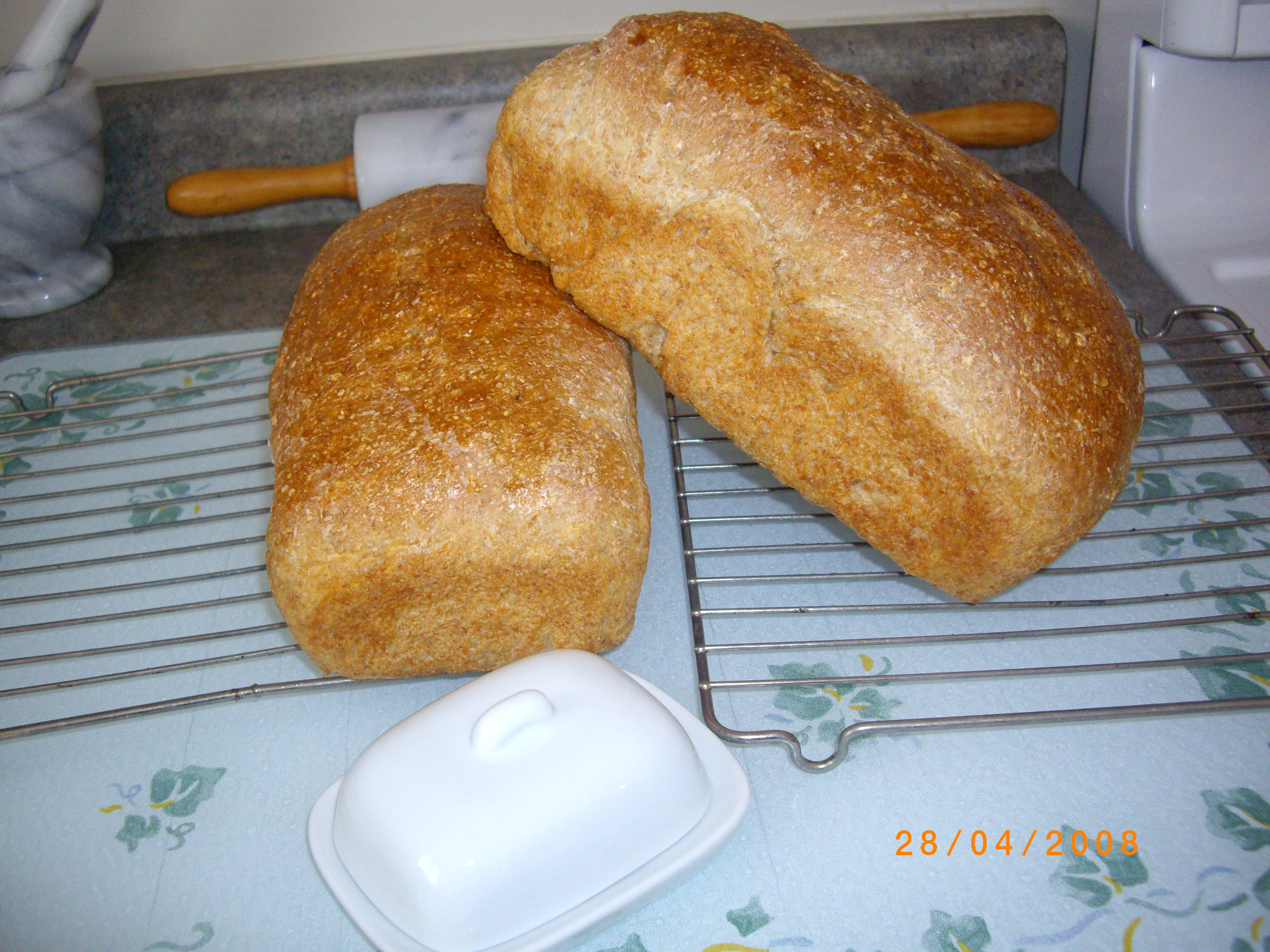 OUTSTANDING OATMEAL BREAD FOR BREAD MACHINE