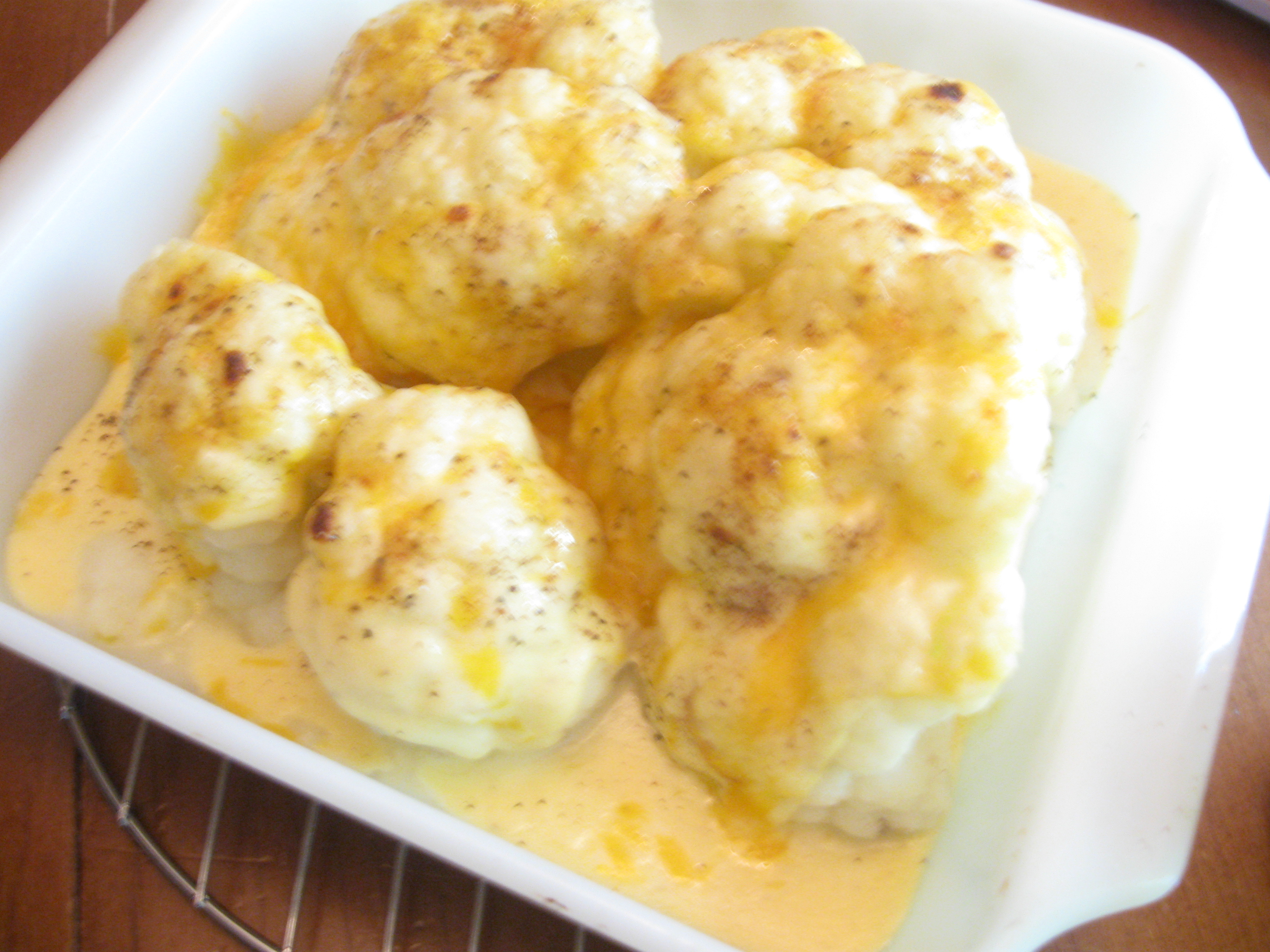 ✸ The Best CAULIFLOWER IN CHEESE SAUCE