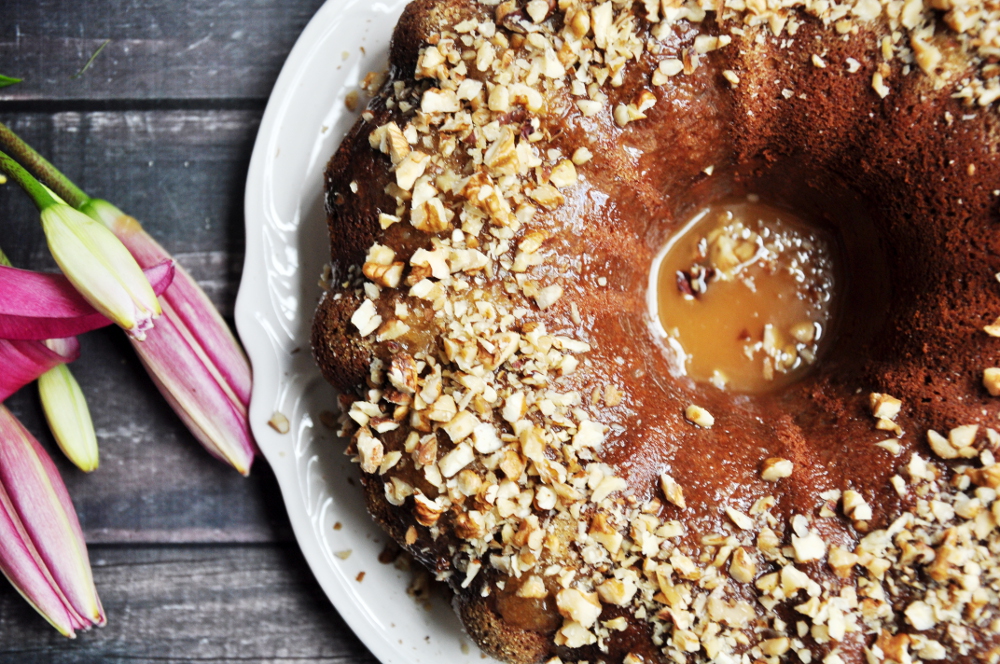 BROWN SUGAR BUNDT CAKE