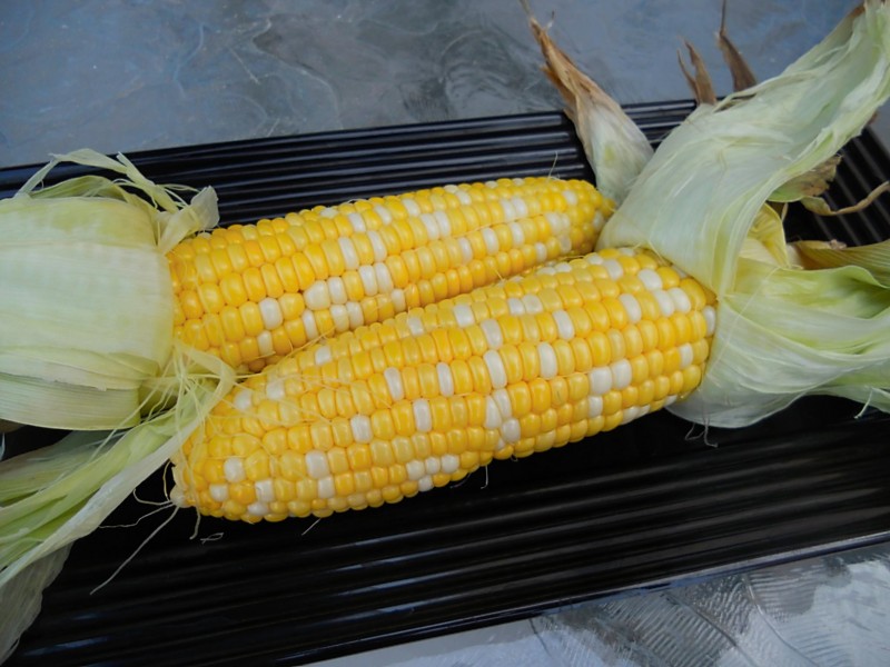 BAKED CORN ON THE COB