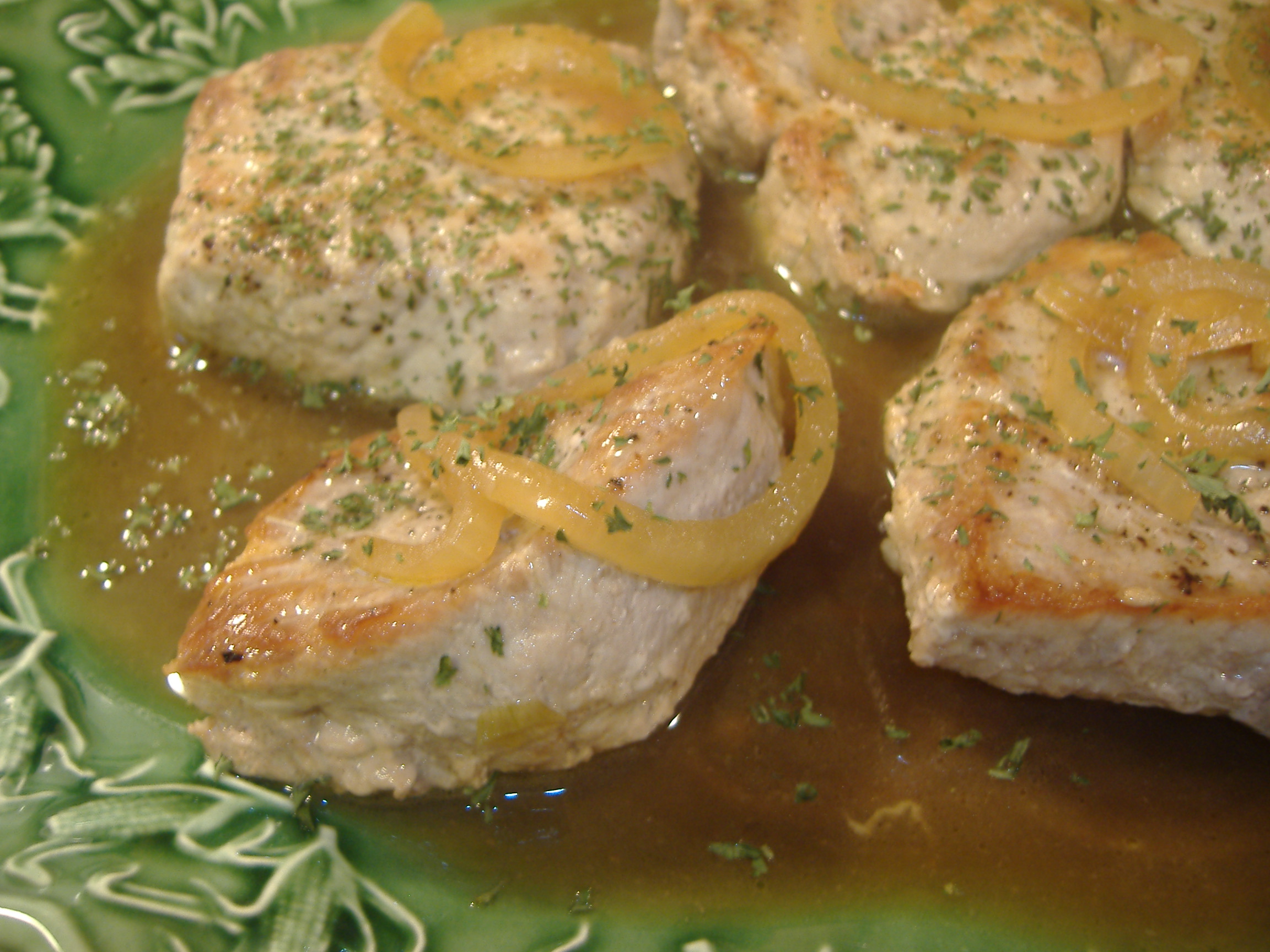 ONION AND GARLIC SMOTHERED PORK CHOPS