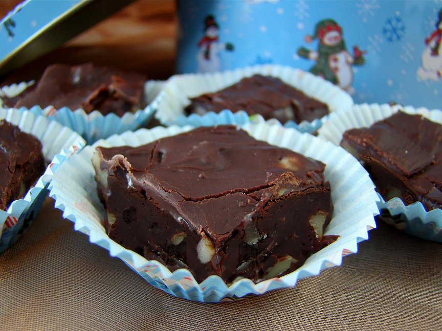 HERSHEY'S OLD FASHIONED RICH COCOA FUDGE