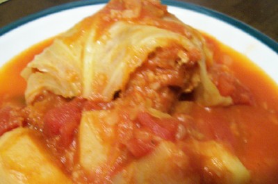 EASY CABBAGE ROLLS WITH SAUERKRAUT