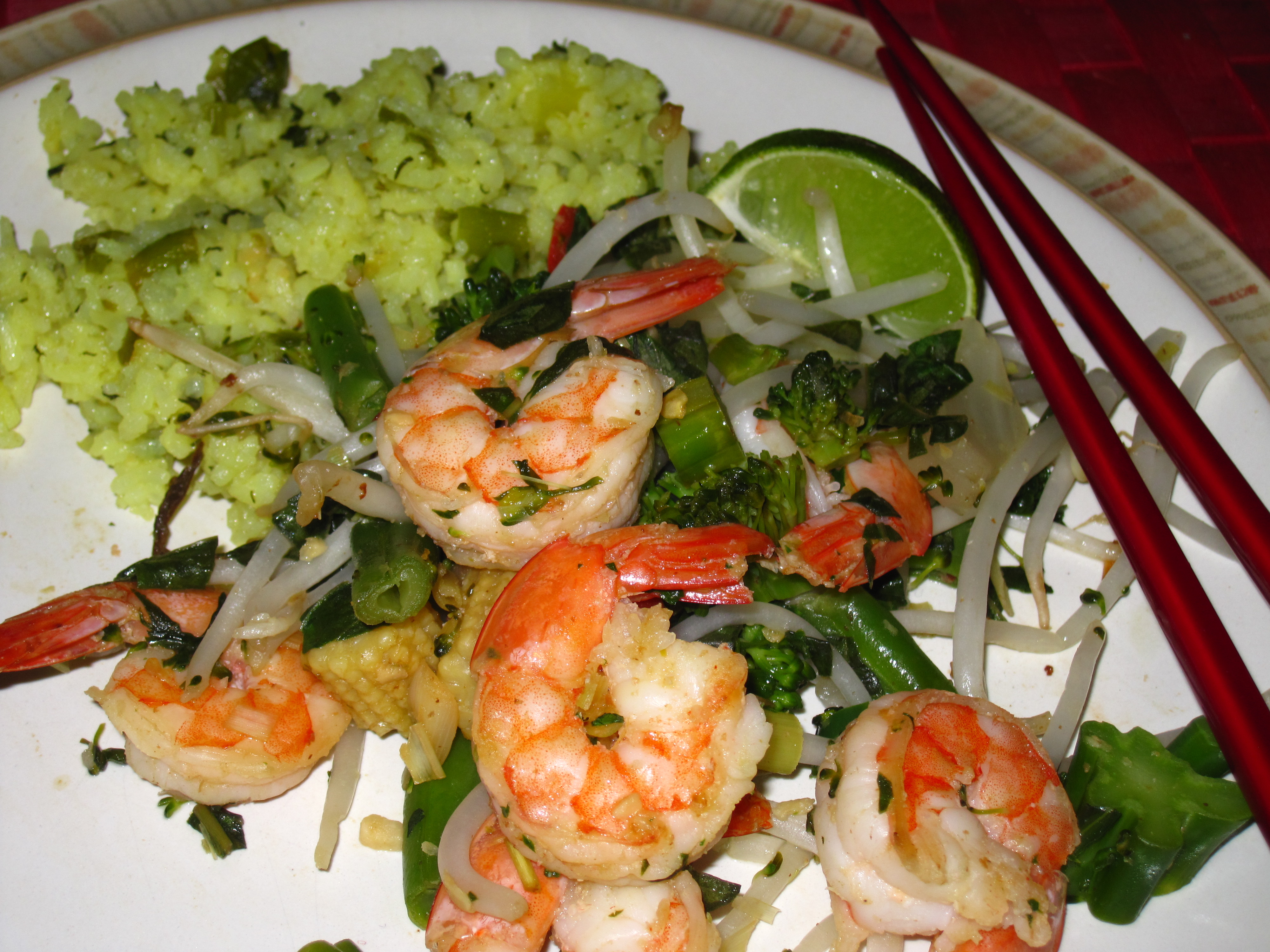 Shrimp Stir Fry in our NEW 14” Wok tonight! 🍤 #HexClad, By HexClad