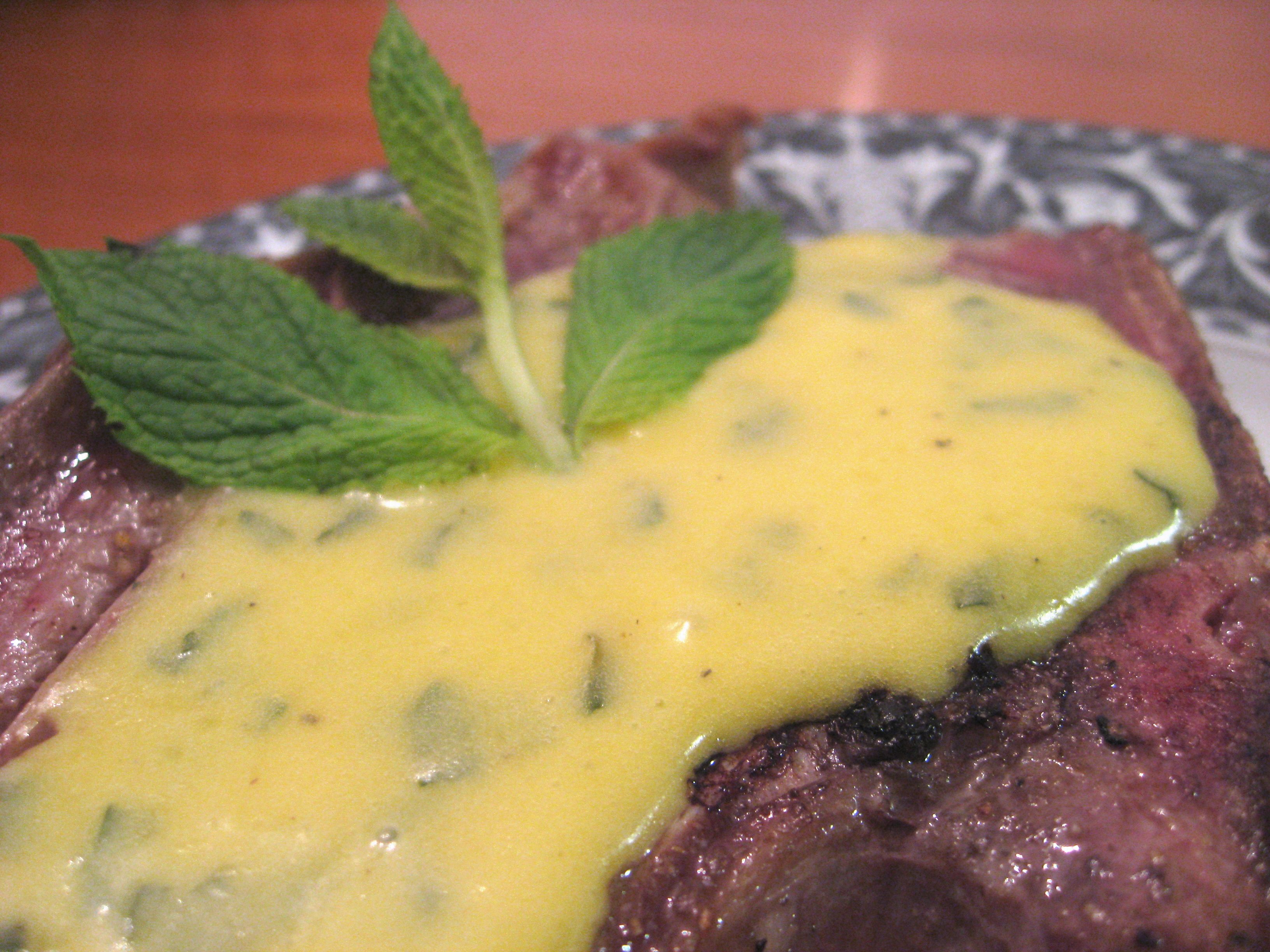 LAMB CHOPS WITH MINTED HOLLANDAISE SAUCE