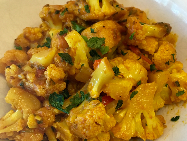 GOBI KI SABZI (DRY CAULIFLOWER CURRY)