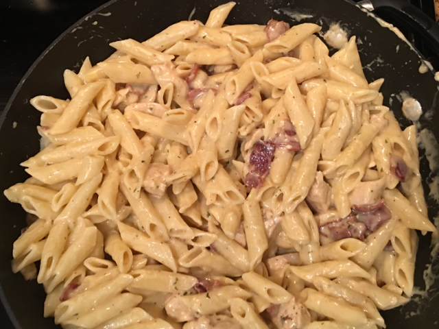 CHEDDAR BACON RANCH CHICKEN PASTA