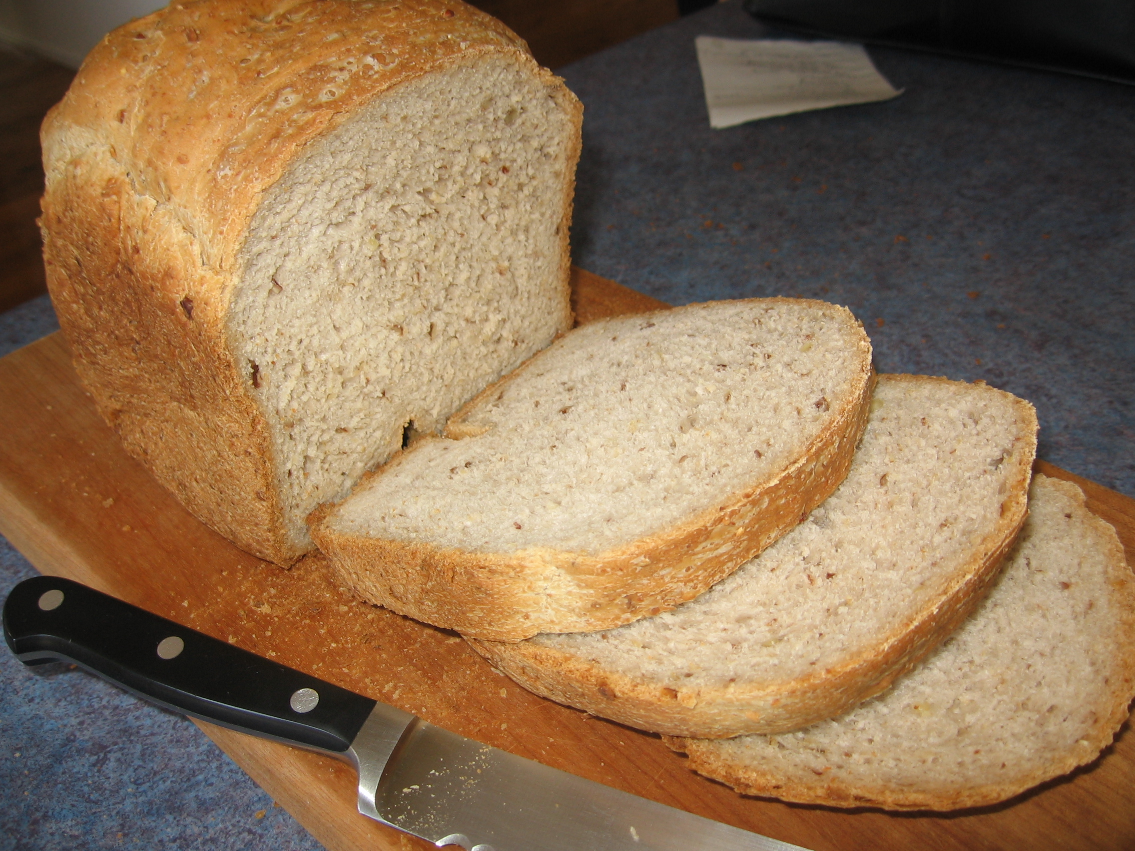 OATMEAL-PECAN BREAD OATMEAL-PECAN BREAD