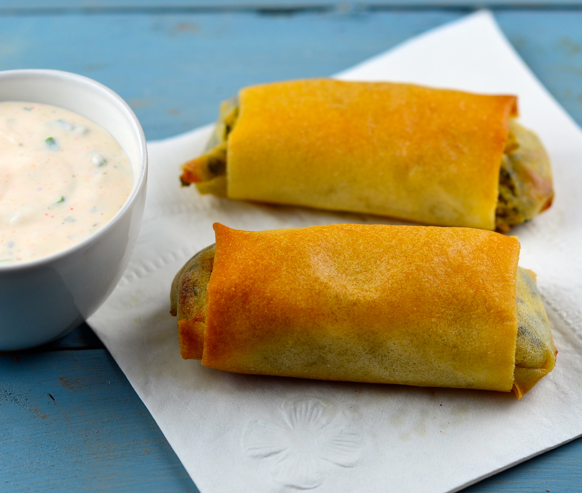 CHEESY SPINACH AND POTATO SPRING ROLLS WITH SPICY YOGURT #RSC