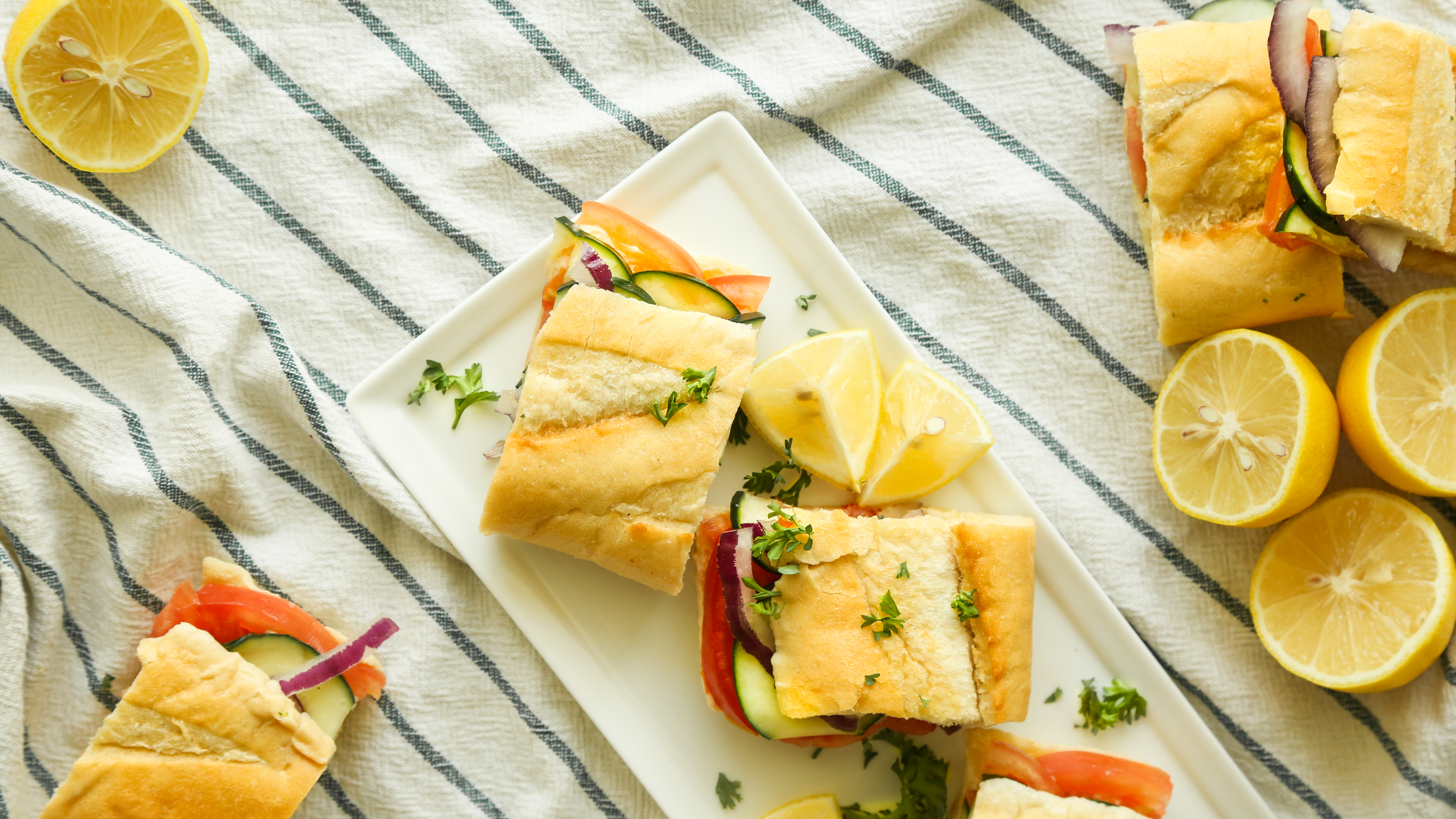 Perfect Picnic Sandwich: Pan Bagnat