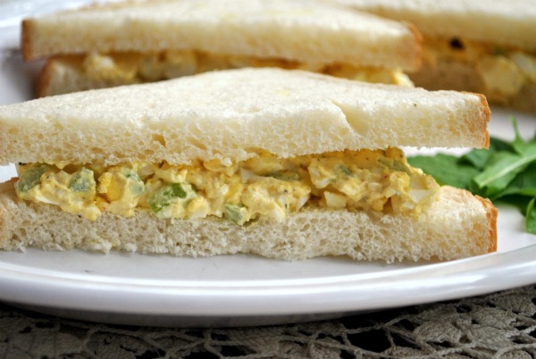 😎 The Best EGG SALAD SANDWICHES