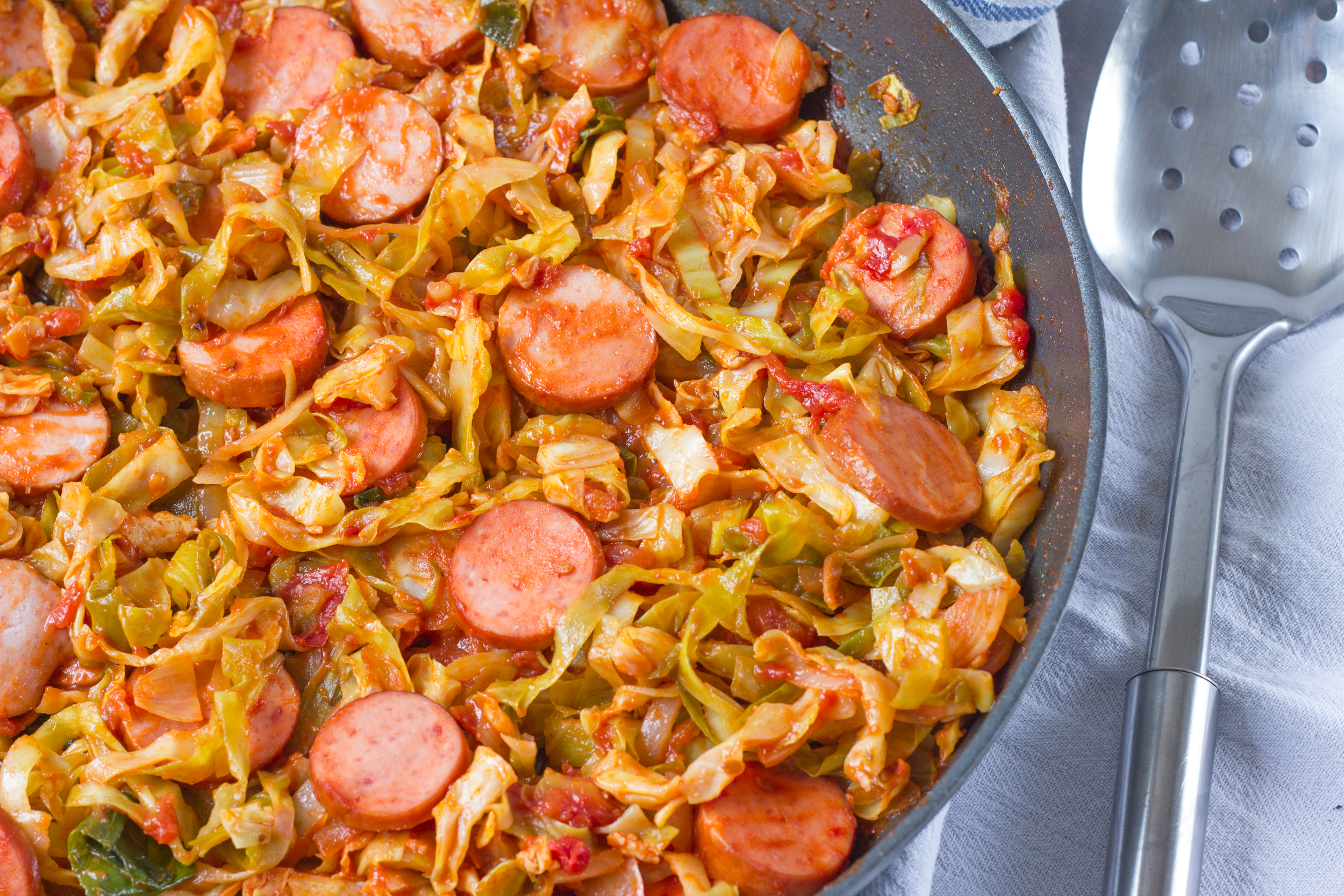 SOUTHERN FRIED CABBAGE WITH SAUSAGE