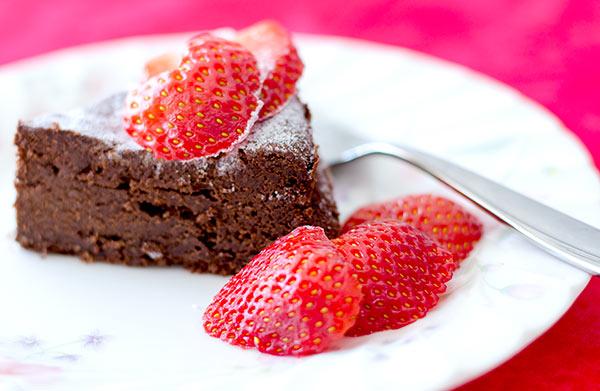 Flourless Hazelnut Chocolate Cake
