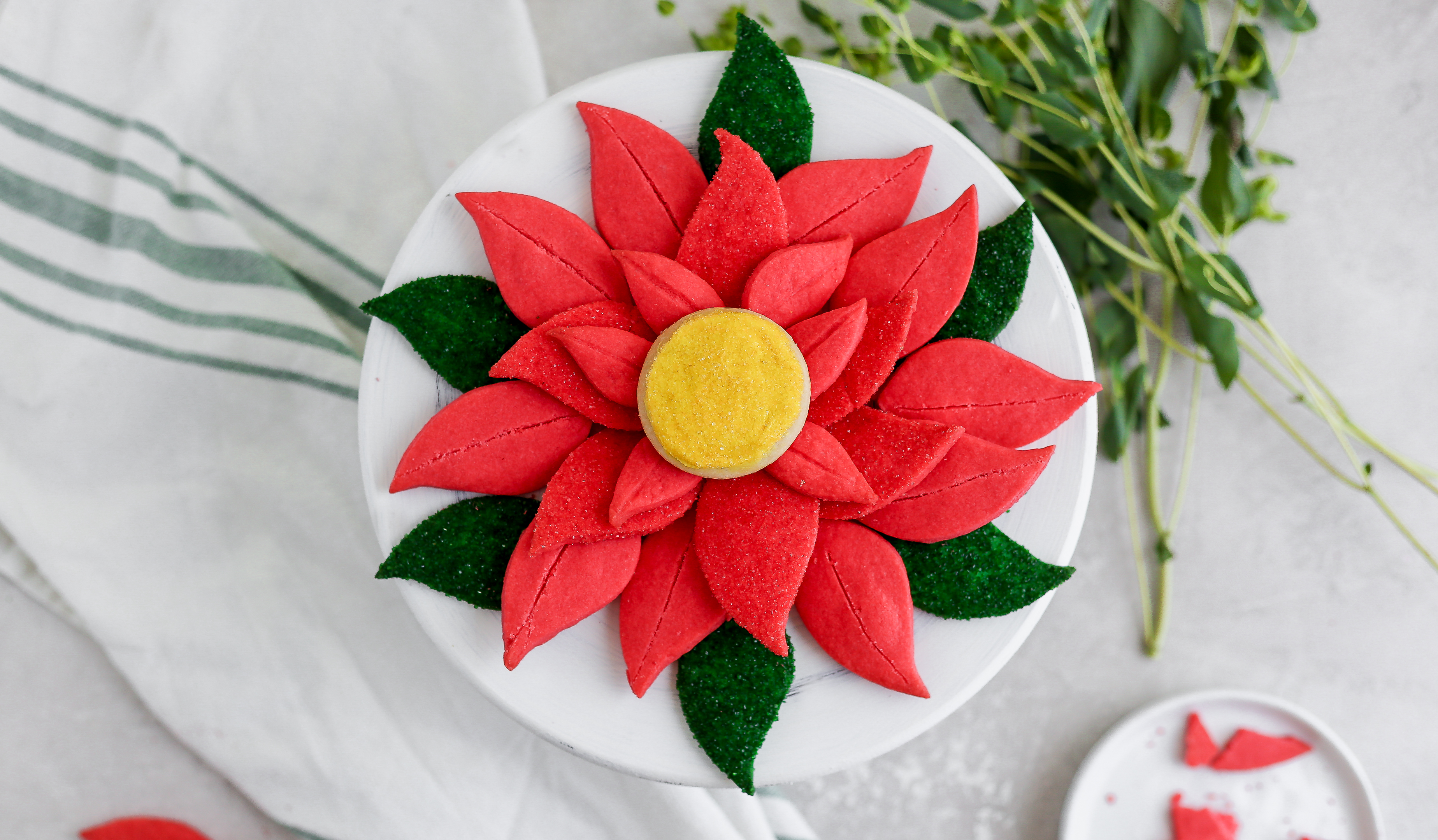 Poinsettia Pull Apart Cookies