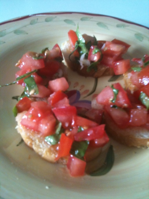 ⁑ Easy CAPRESE SALAD TOMATOES (ITALIAN MARINATED TOMATOES)