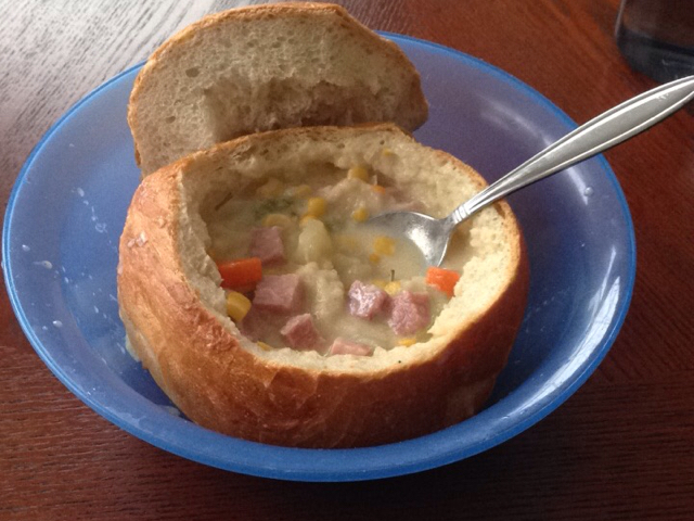 HAM AND CORN CHOWDER