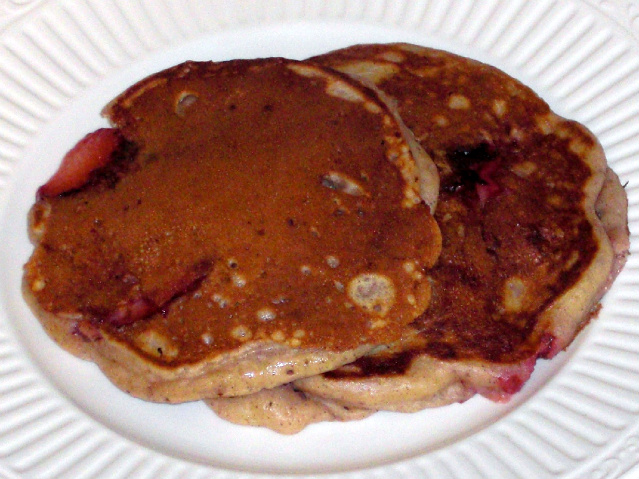 ✿ How To Make STRAWBERRY BUTTERMILK PANCAKES