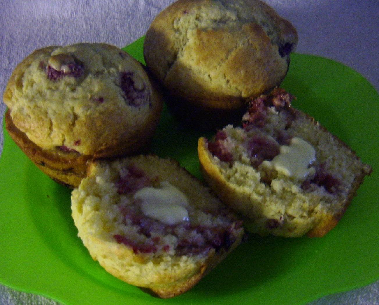 BERRY MUFFINS