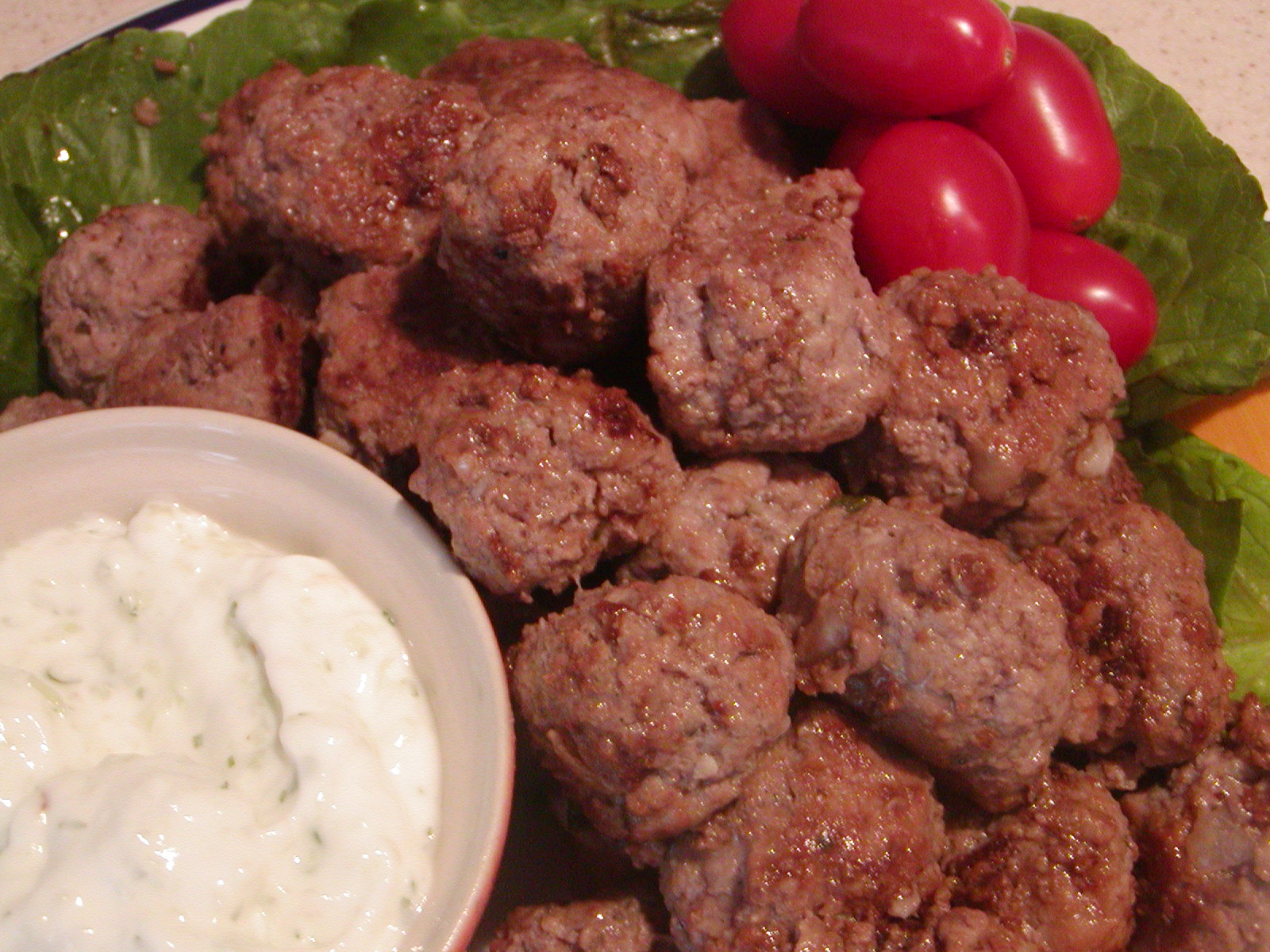 KEFTEDAKIA (GREEK MEATBALLS)