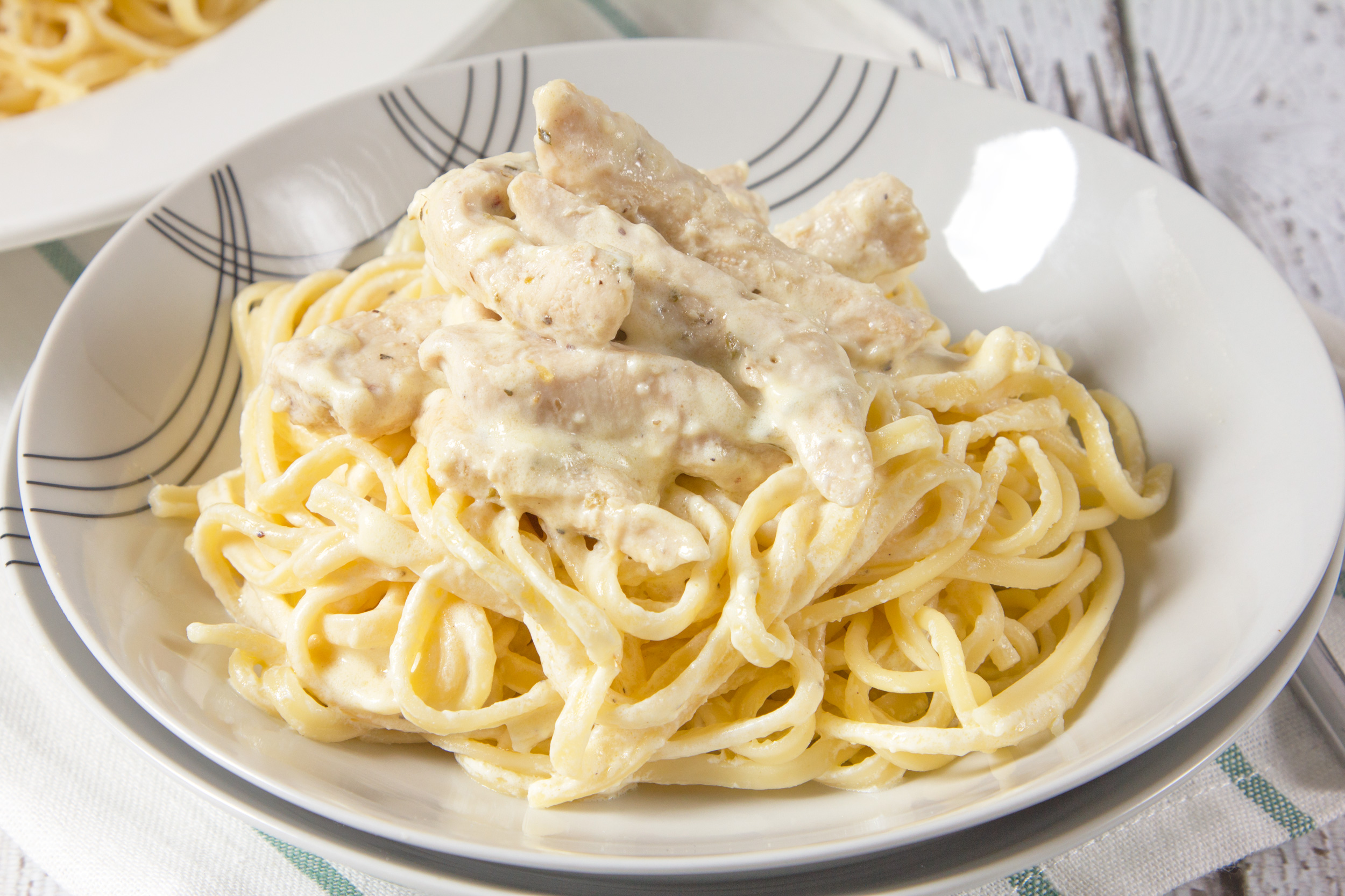 CHICKEN ALFREDO!