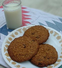 OATMEAL RAISIN COOKIES OATMEAL RAISIN COOKIES