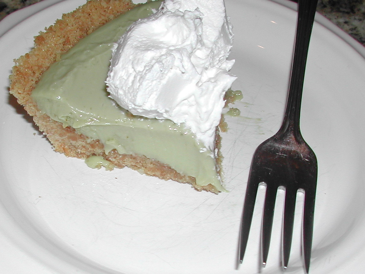 💕 The Best AVOCADO PIE