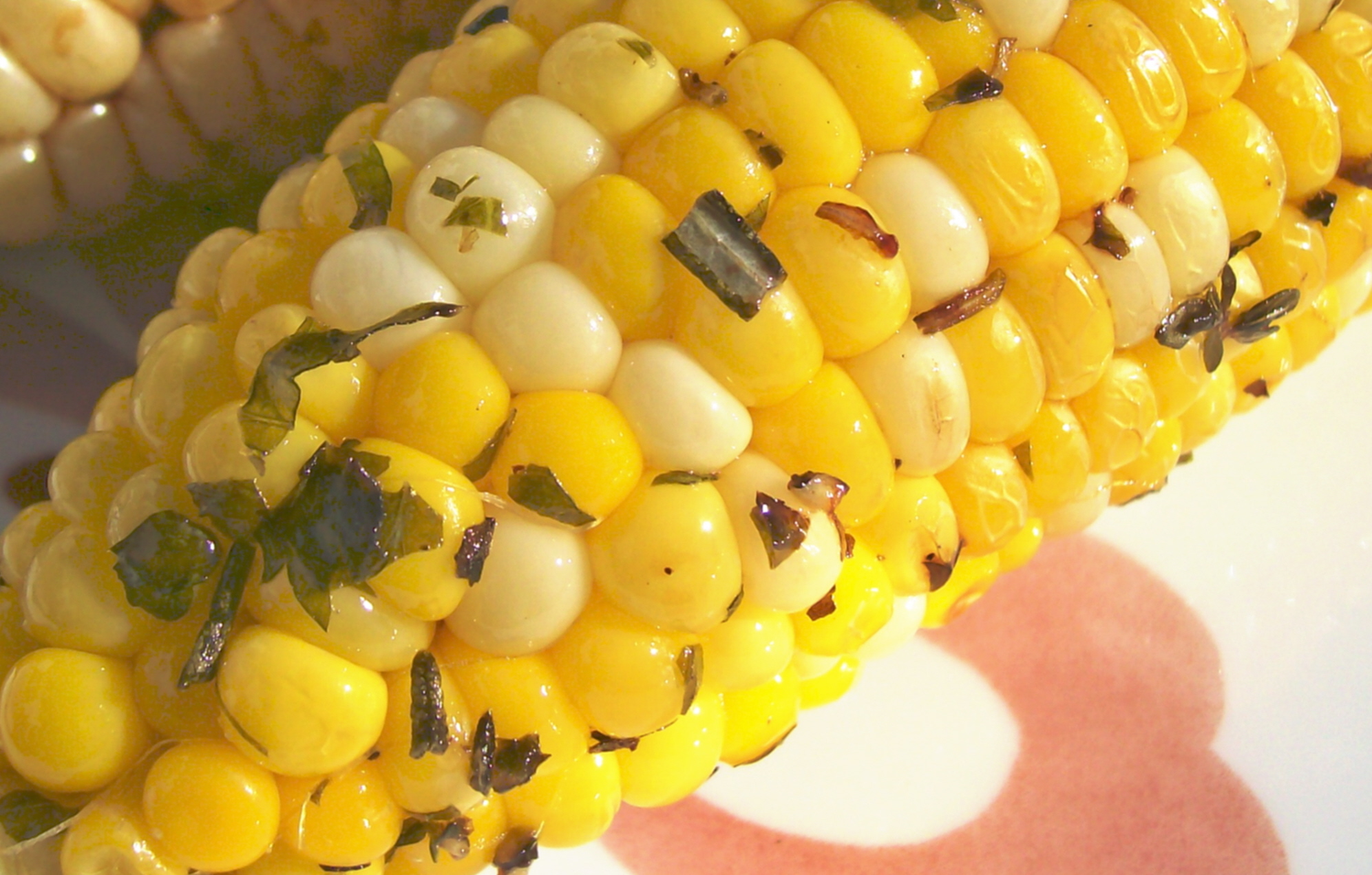 HERBED CORN ON THE COB GRILLED IN FOIL HERBED CORN ON THE COB GRILLED IN FOIL