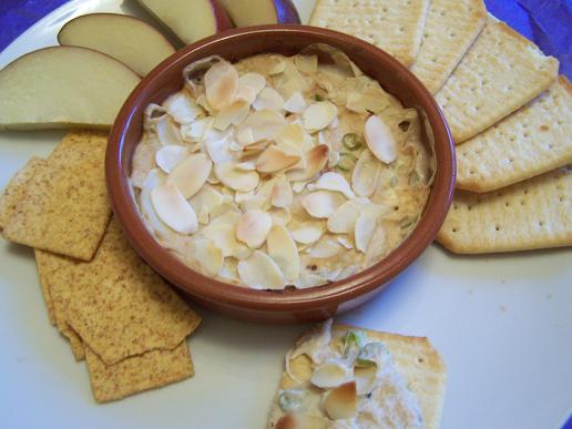HOT CRAB DIP WITH ALMONDS