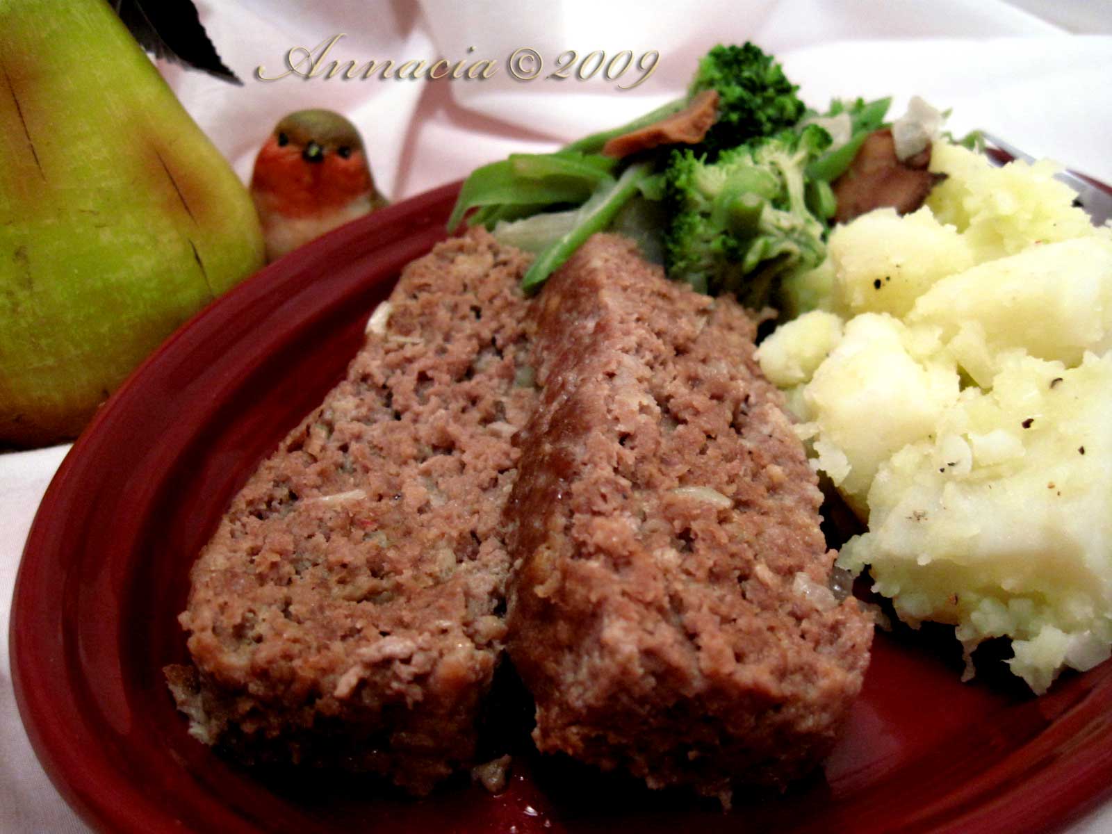 EASY TO SLICE MEATLOAF